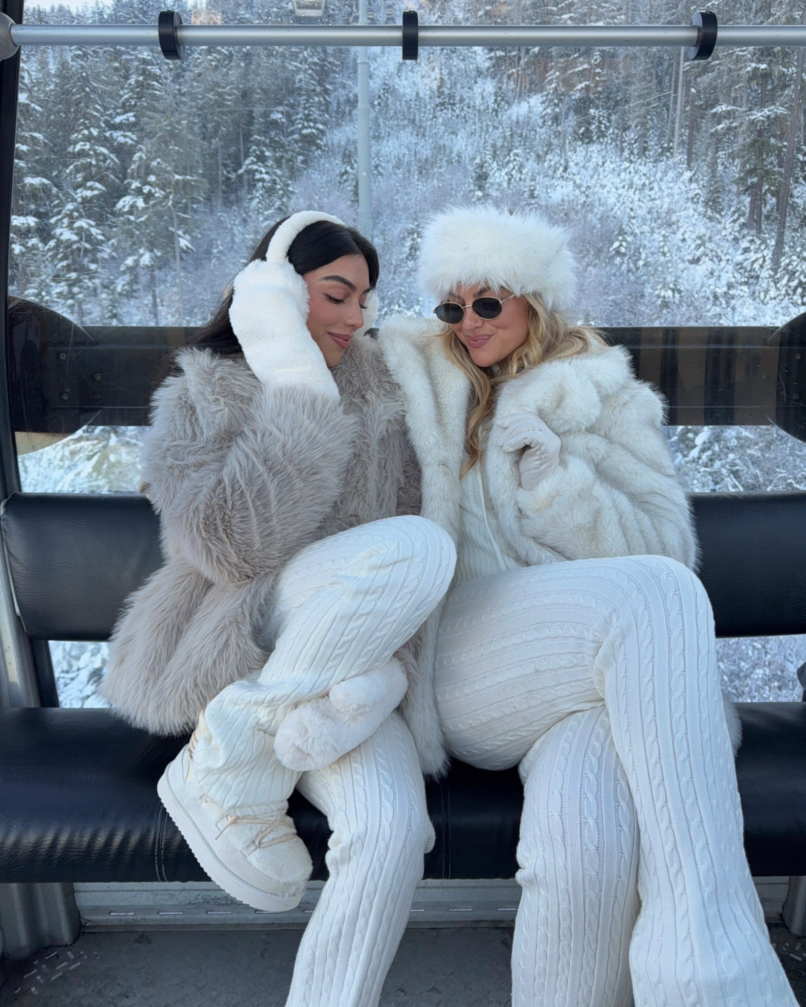 Snow outfits 🤍❄️

#LTKwinter #LTKcanada #LTKtravel