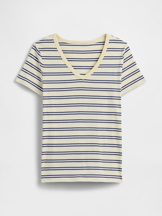 Favorite V-Neck T-Shirt | Gap Factory
