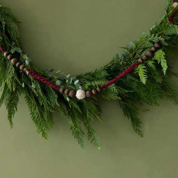 Amber Lewis Creator Collab Rustic Mulberry Crochet Garland - Etsy | Etsy (US)