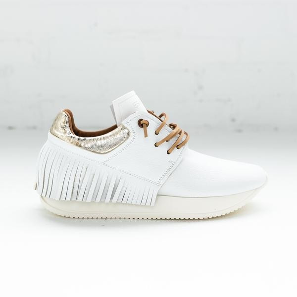 Esseutesse White Leather Fringe Sneaker | SculptHouse