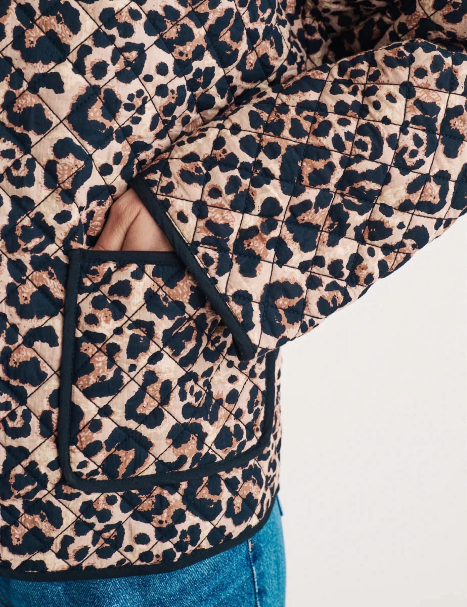 Perfect leopard print jacket for autumn  

#LTKireland #LTKautumn #LTKmidsize