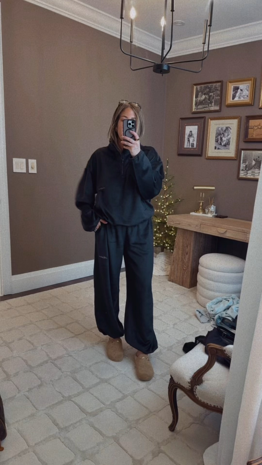 Gift ideas
Trending 
Lululemon
Track suit 
Christmas gifts 

#LTKGiftGuide #LTKHoliday