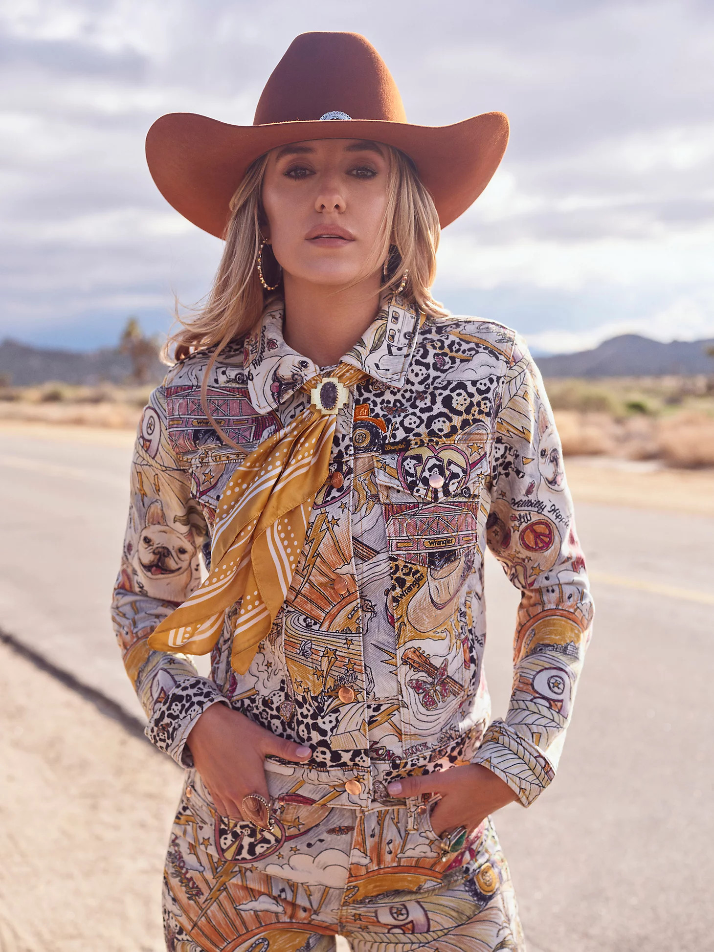 Wrangler x Lainey Wilson Life of Lainey Trucker Jacket in Storyteller Print | Wrangler