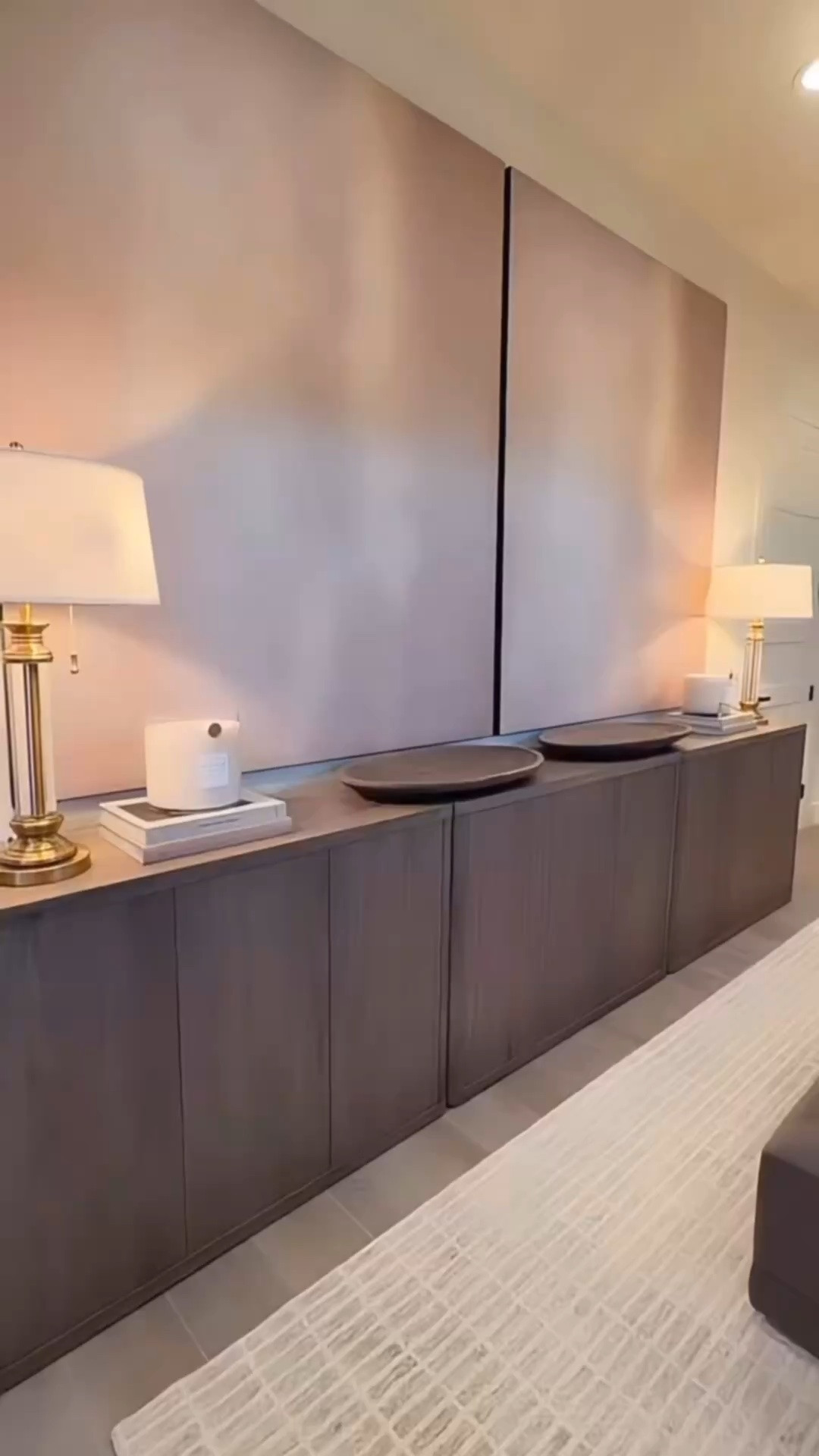 Part two of my room buildup! I have my husband back for this part so things run a lot more smoothly 😉

Modern Wall art 
Stackable designer inspired cabinet
Room makeover 
Rh inspired 
Interior design 

Summerthompsonstyles

#LTKSaleAlert #LTKHome #LTKU