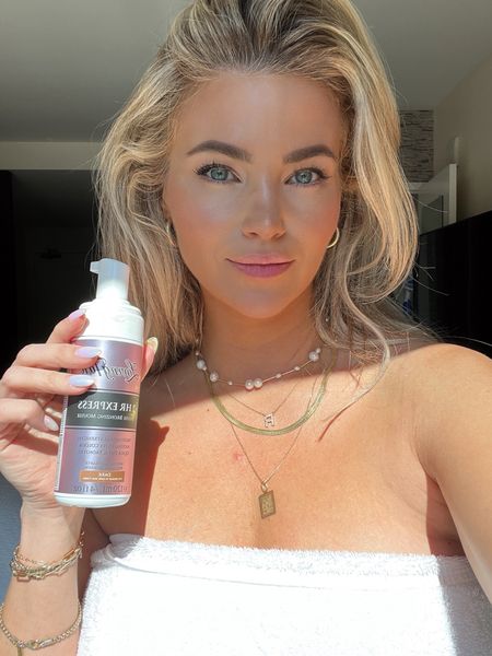 My go-to tanning mousse from @lovingtan !! I love the 2 hr express formula in Dark and the regular formula in ultra dark. Use code AMBERL for free shipping + free tanning mitt!
#lovingtanpartner

#LTKbeauty