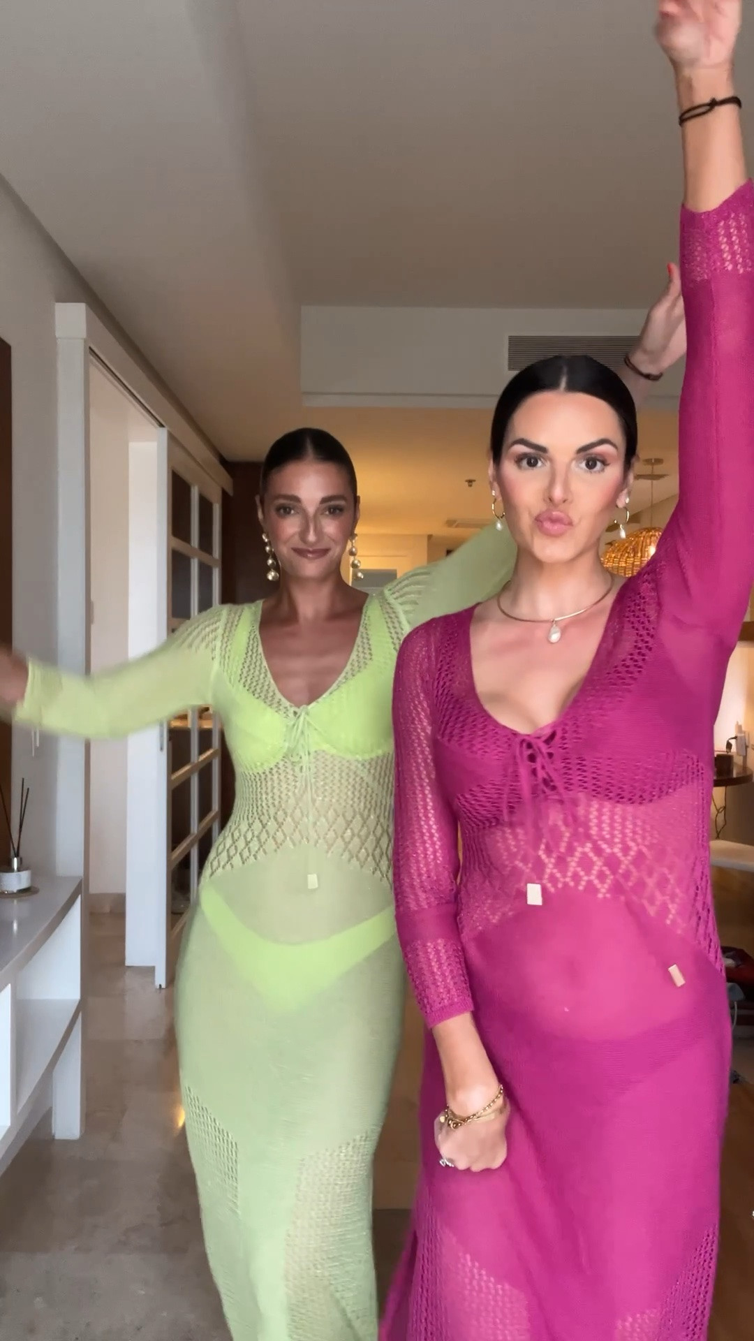 Cutest vacation outfits for the beach!! Wearing size small in the crochet dress
