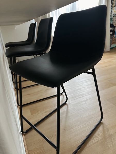 I would buy these counter stools 1000 times. They’re sturdy and minimal with just enough cushion. 10/10 recommend. Especially for the price.

#LTKhome #LTKfindsunder100
