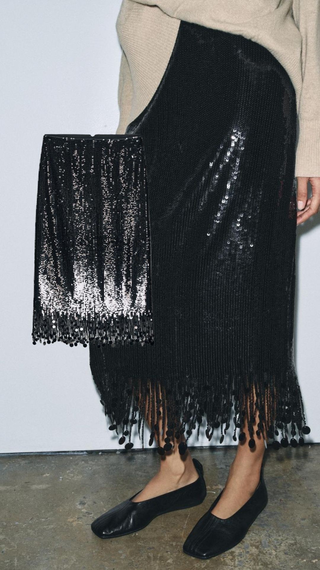 Sequin skirt / Zara finds / sequin skirt under $200 / holiday outfits / holiday dresses / holiday party 

#LTKGiftGuide #LTKFindsUnder100 #LTKParties