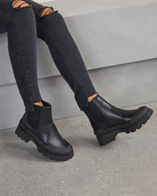 Adwin Lug Sole Chelsea Boots - Black | VICI