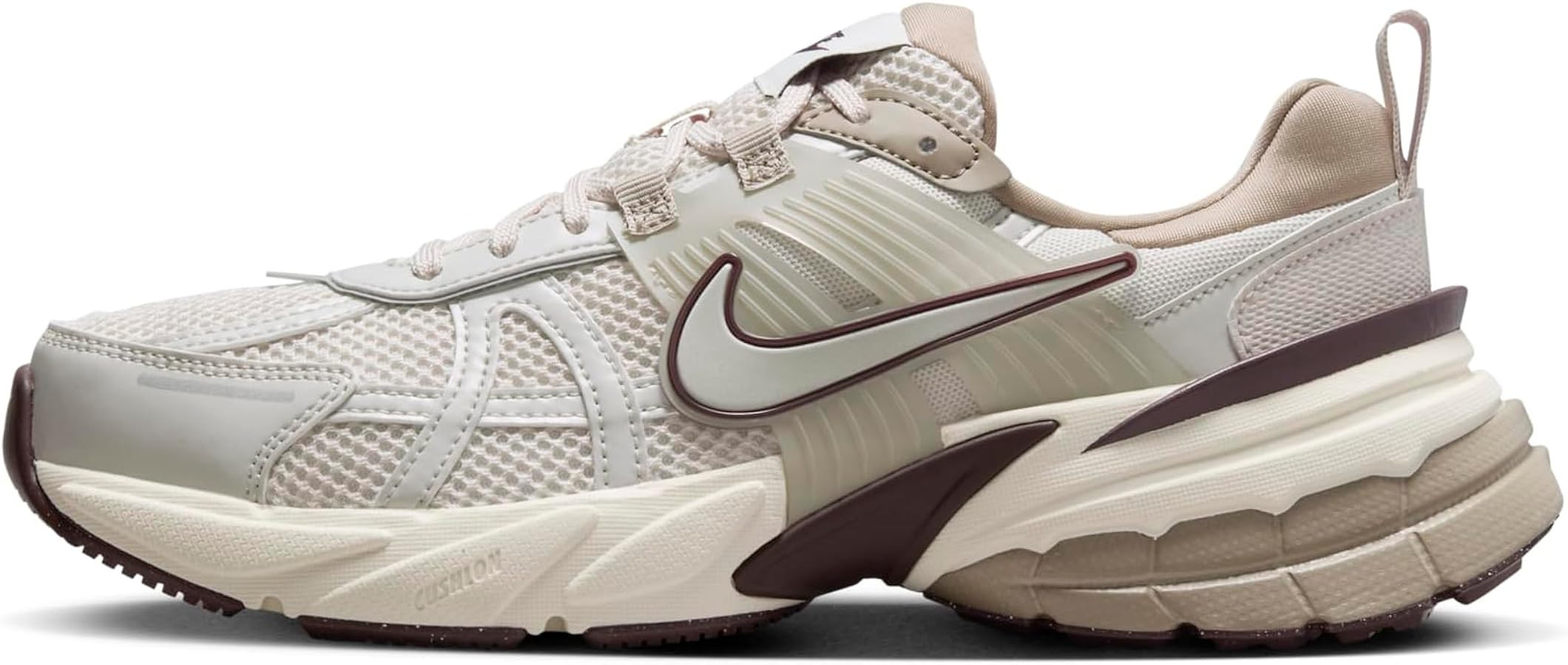 Nike Women's Sneaker | Amazon (US)