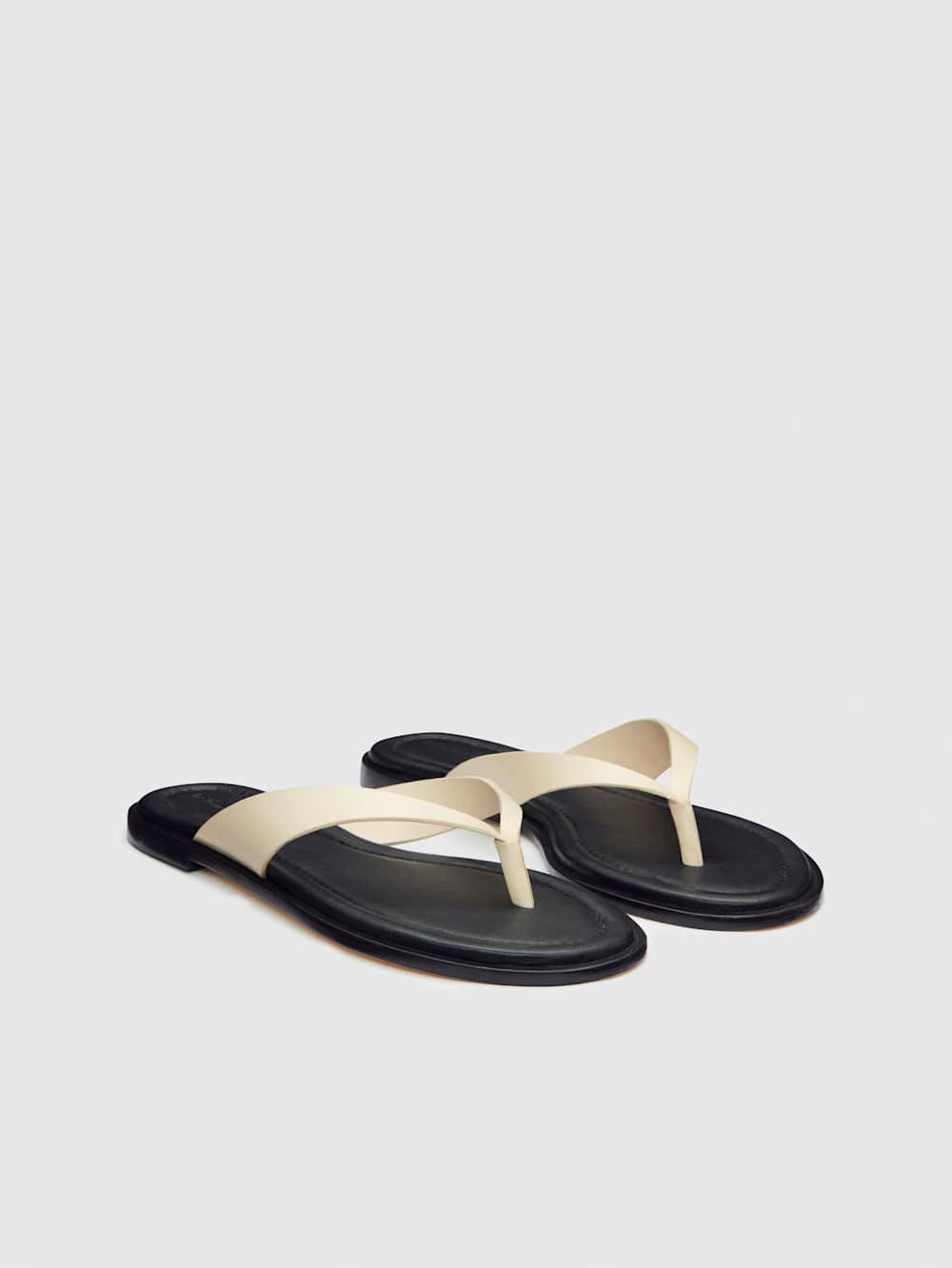 Jessie Thong Sandal | Reformation (Global)