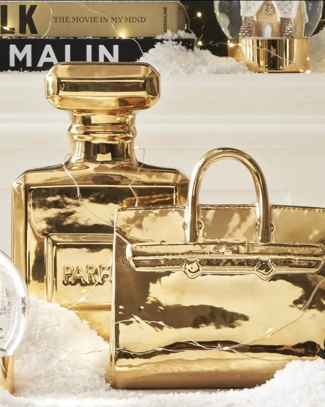 Dressing room home decor