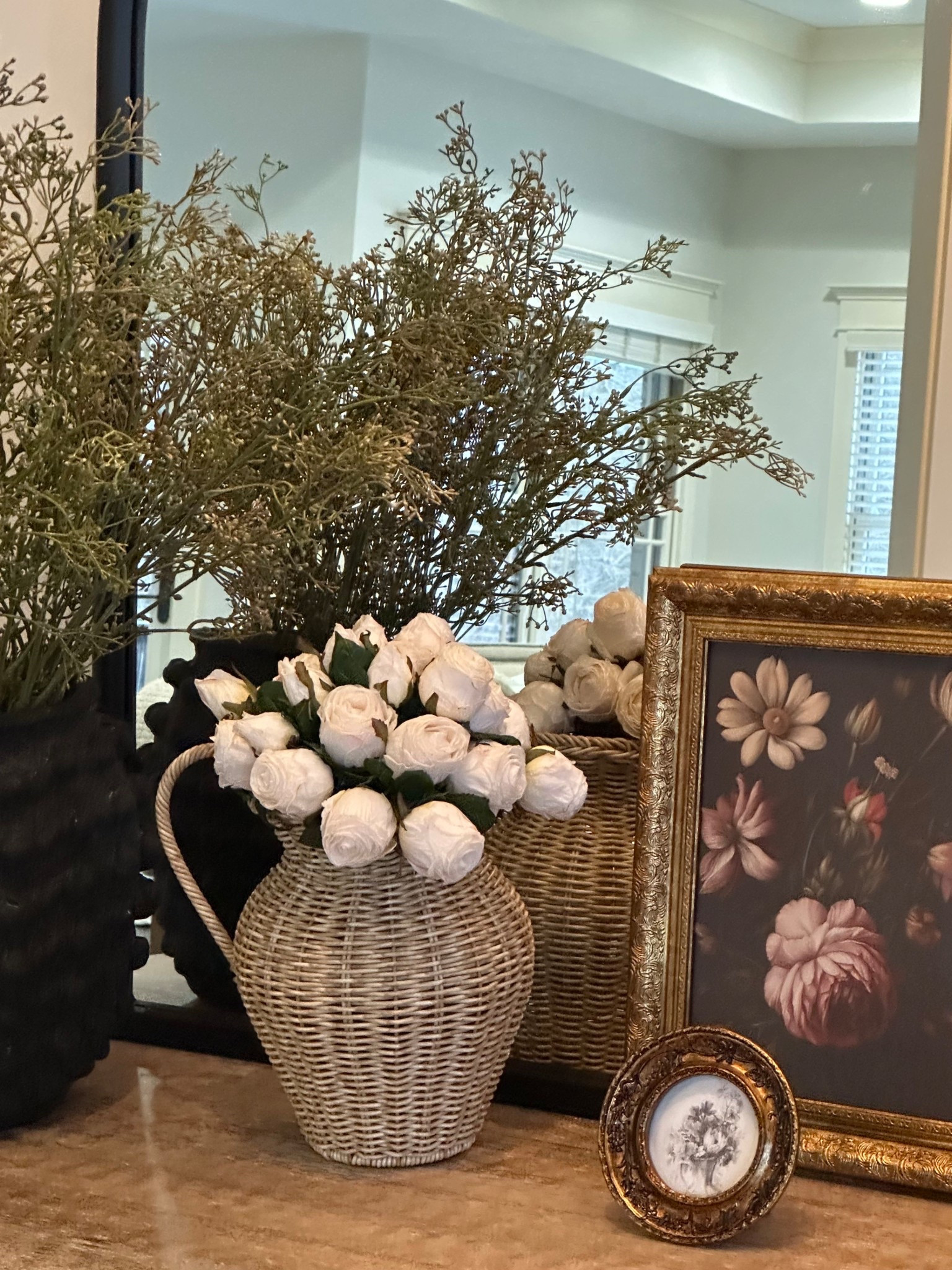 This is how spring enters your home.  Favorite touches to refresh for spring🤍

#LTKHome #LTKSeasonal