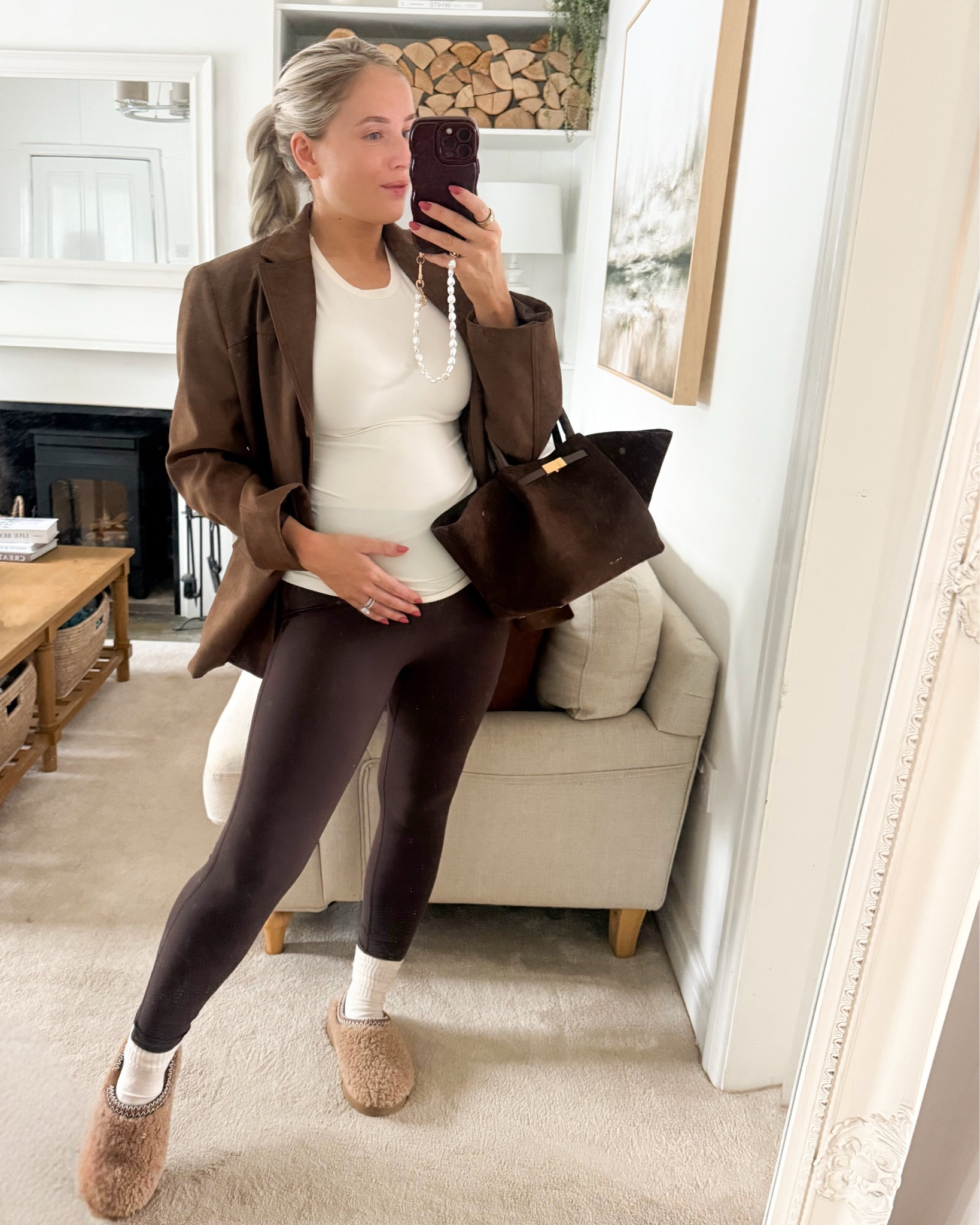 Autumn outfit of the day 🤎 & the BEST skims dupe tops!!! I have muitple colours! Wearing size small they’re very stretchy! 



#LTKuk #LTKFashionMonth #LTKautumn