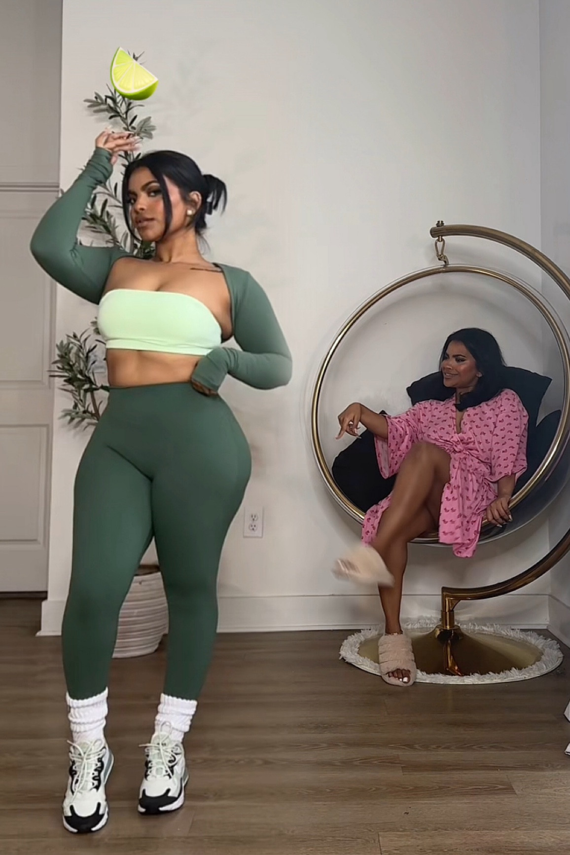 Wearing a size small in everything! 🍋‍🟩

#LTKMidsize #LTKStyleTip #LTKFitness