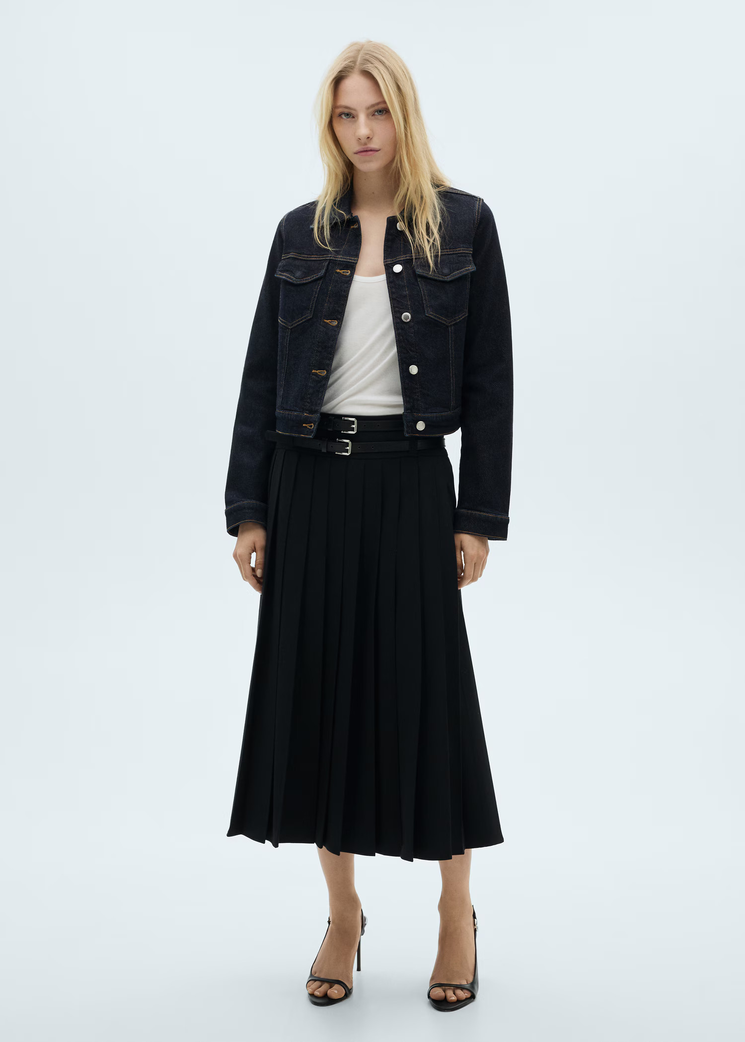 Denim jacket pockets - Women | MANGO United Kingdom | MANGO (UK)