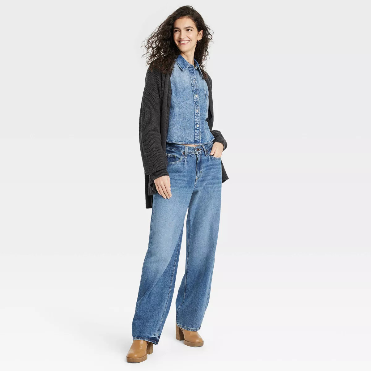 Women's Mid-Rise 90's Baggy Jeans - Universal Thread™ | Target
