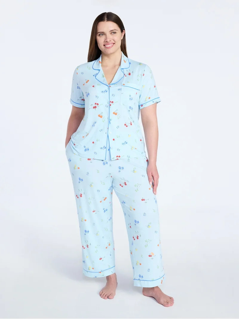 Joyspun Women's Dreamy Soft Collection Notch Collar Top and Capri Pants Pajama Set, 2-Piece, Size... | Walmart (US)