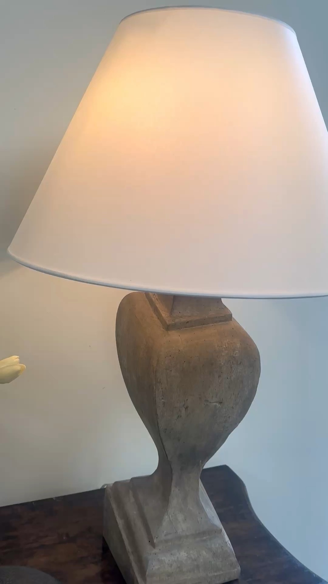 A beautiful table lamp does more than light a room — it brings warmth, sets the mood, and quietly elevates the entire space. #TableLamp
#MorningLight
#OrganicStyle
#WarmLighting
#ElevatedInteriors
#HomeLighting
#ChicLiving

#LTKHome #LTKFestival