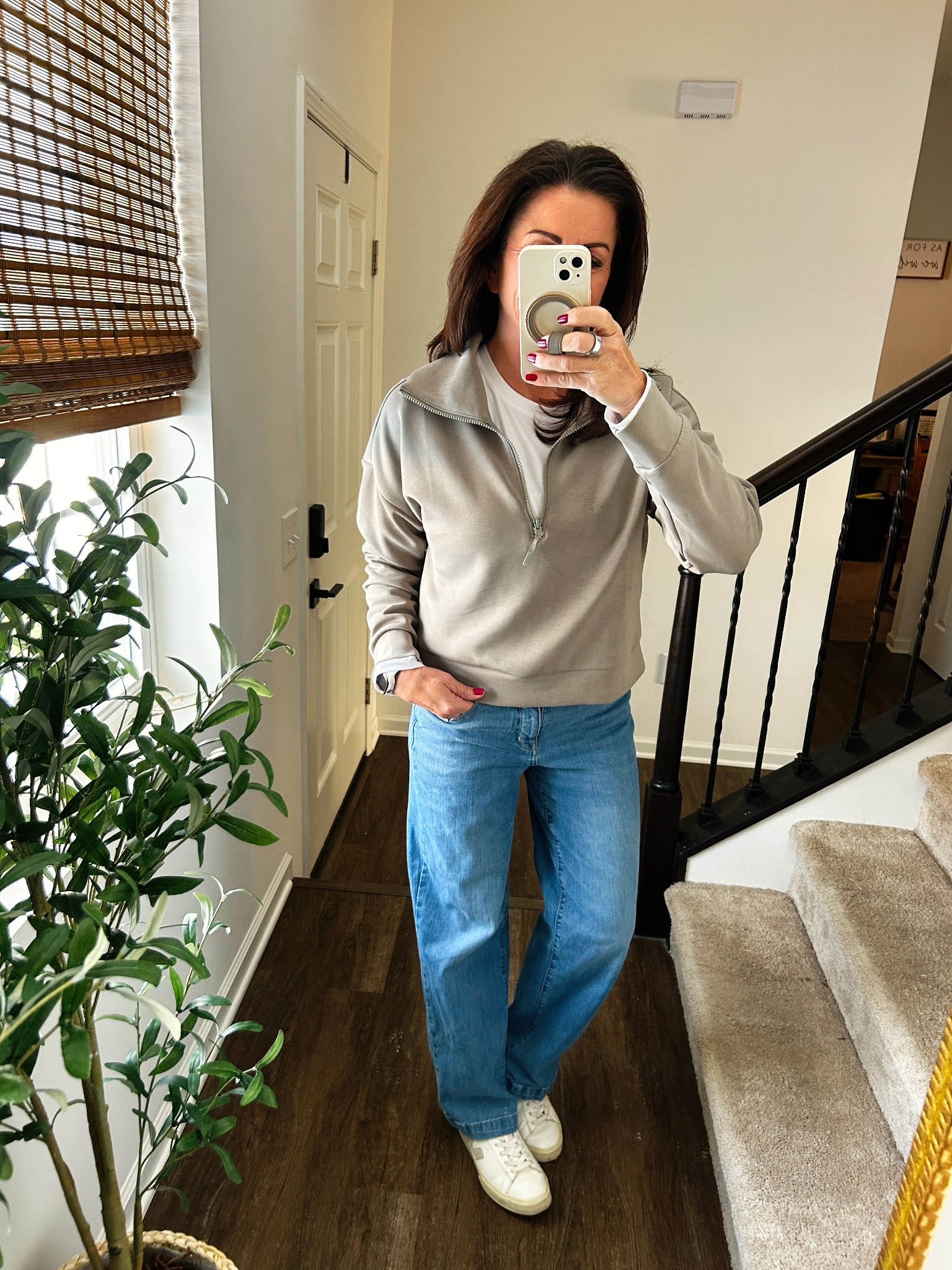 Today’s OOTD is brought to you by comfy jeans that don’t dig and activewear that moves with me 🖤
At this stage of life, if it’s not comfortable, I’m not wearing it. These pieces check all the boxes: stretch, support, and easy style.
Shop the look below ⬇️

#LTKActive #LTKOver40