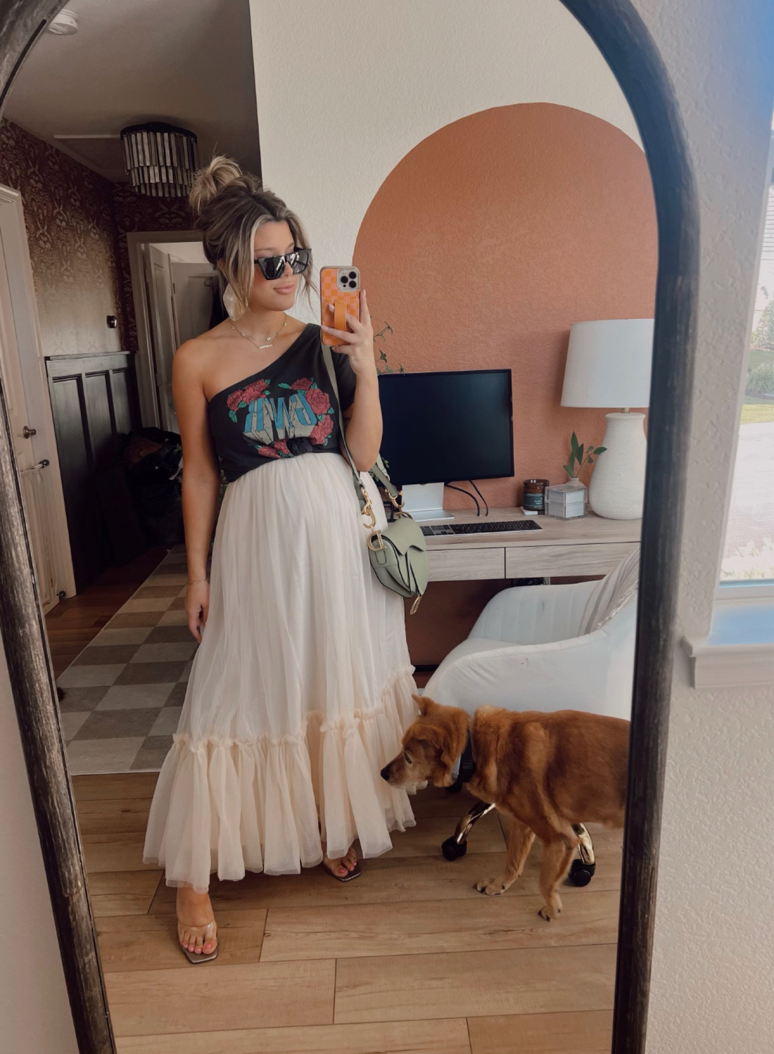 How I Originally Styled Today’s Look

Shirt- Anthro
Skirt- Old Vici
Shoes-Vince Camuto 
Sunnies- Free People 
Purse- Dior 

#LTKshoecrush #LTKstyletip #LTKSeasonal