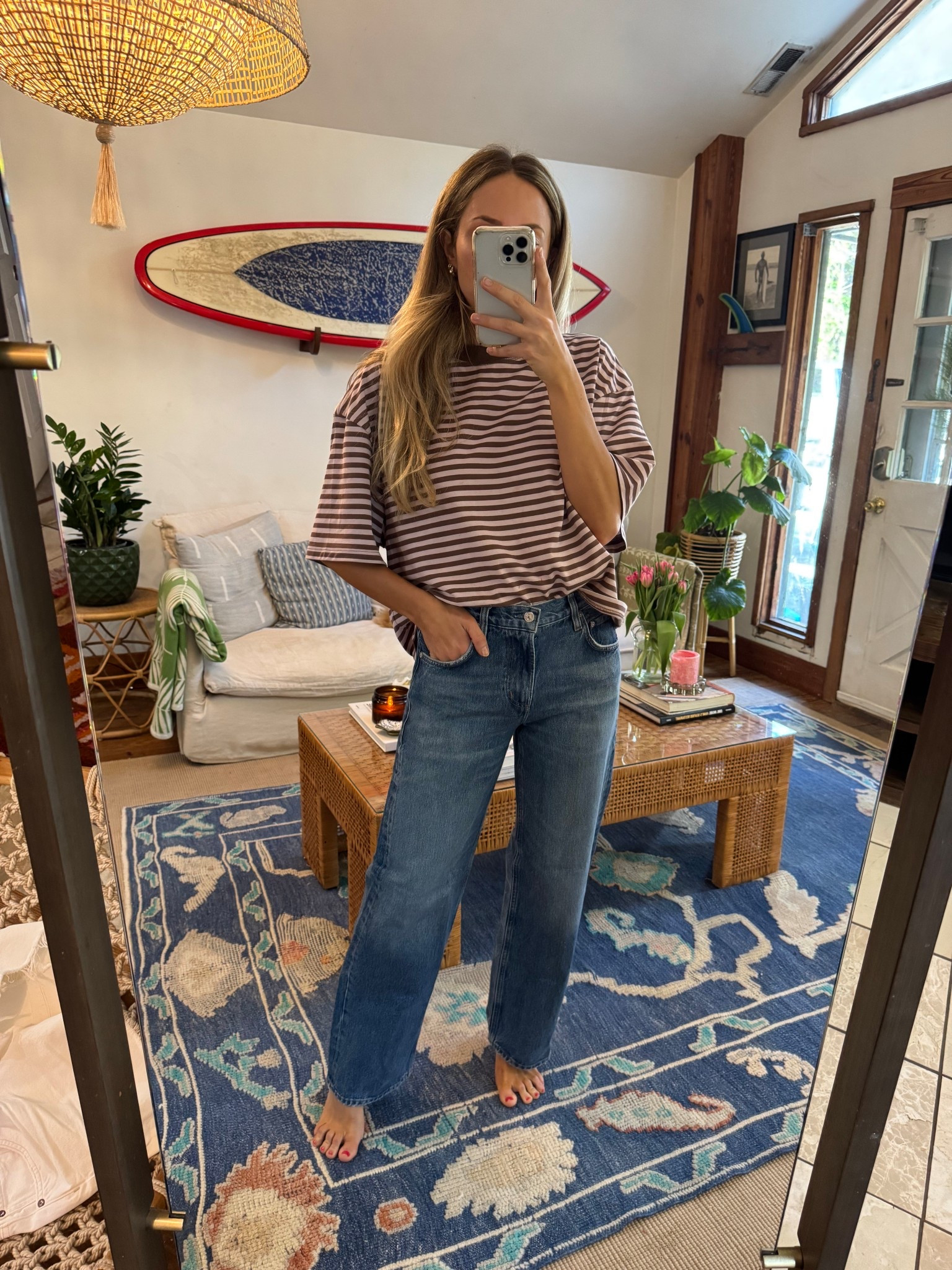 Size small tee, size 25 pants 