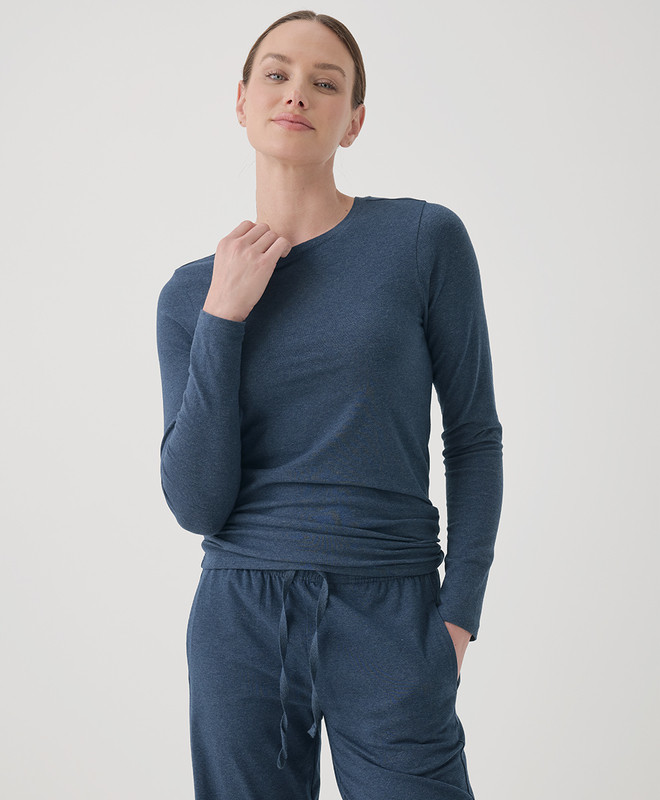 Women’s Cool Stretch Fitted Long Sleeve Tee made with Organic Cotton | Pact | Pact Apparel