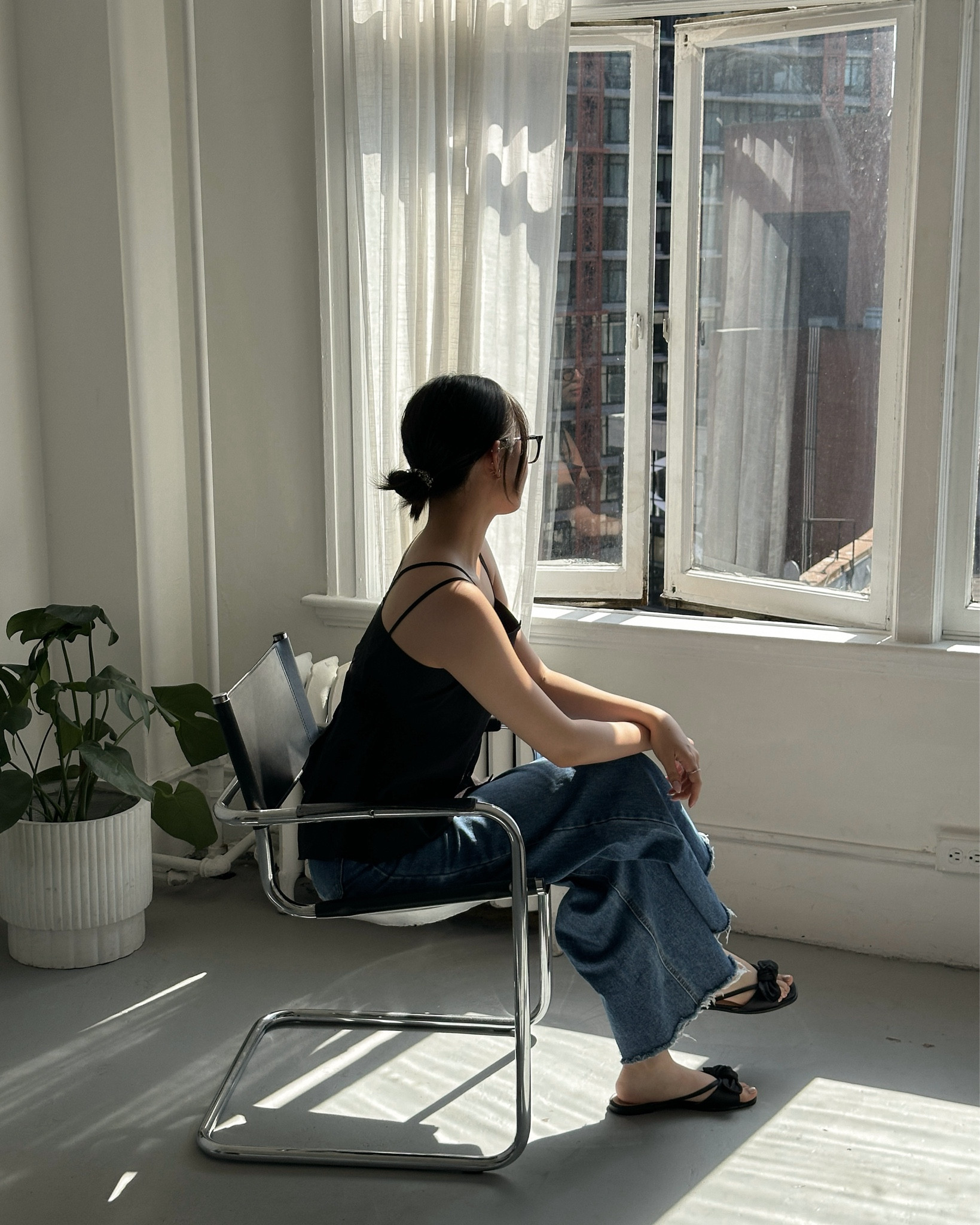 It was hard to find similar items for the jeans and bag, so I recommended buying them off the original shop!

#LTKstyletip #LTKkorea #LTKsummer