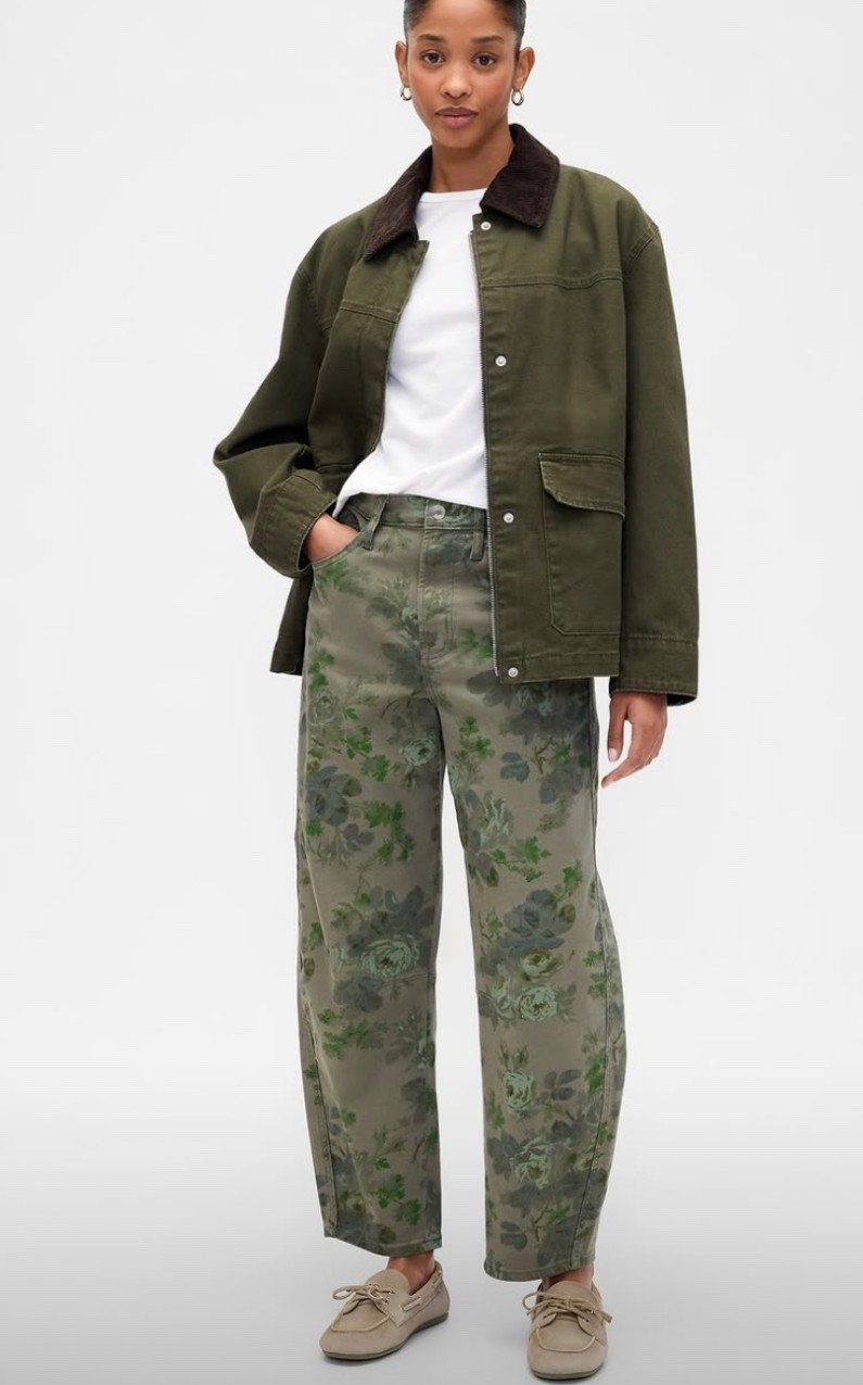 Cool girl style, barrel jeans, farm jacket, green outfit, perfect white tee, gap factory, gap outfit 

#LTKValentine #LTKootd #LTKdayinmylife