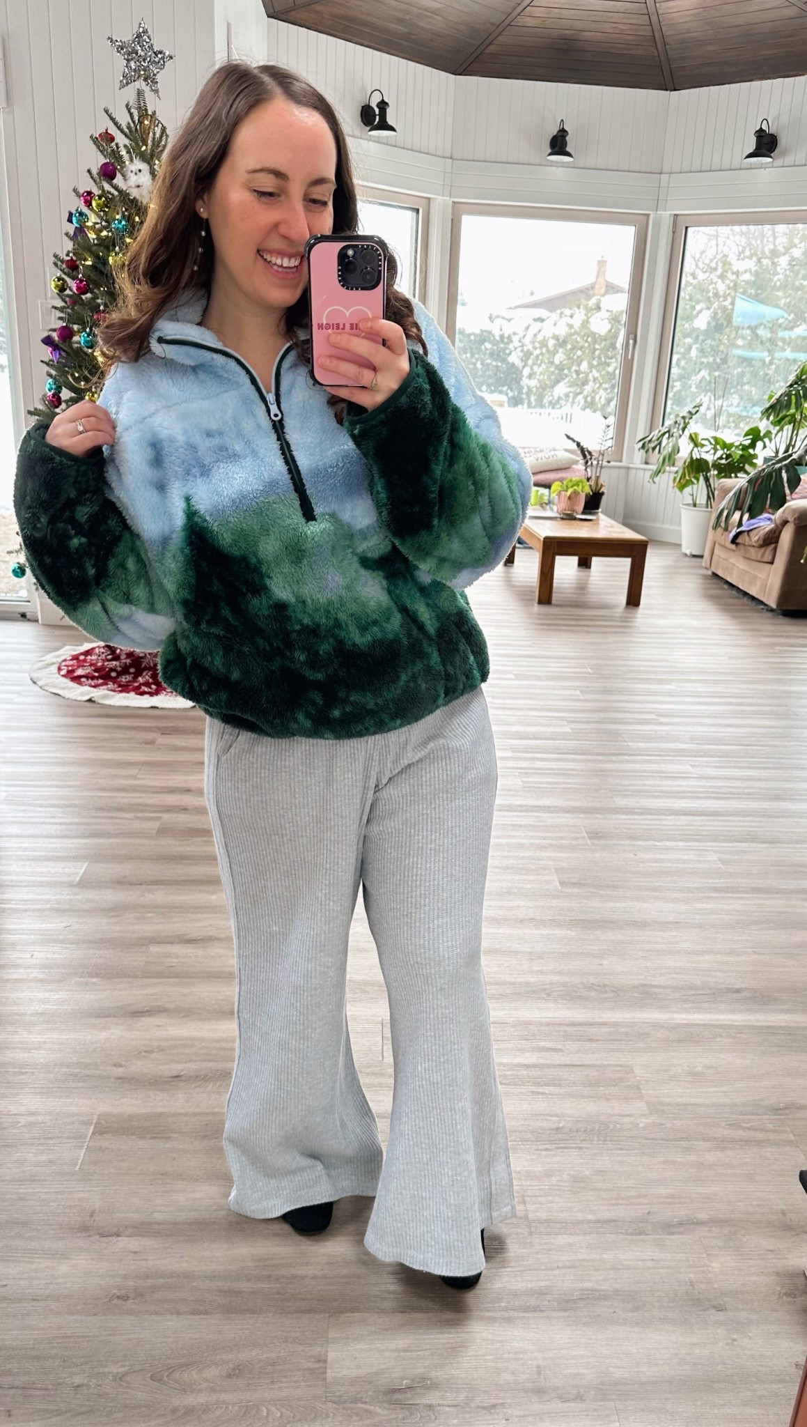 The perfect warm and fuzzy Sherpa for a chilly Saturday morning! I fell in love with the print on this sweater but the cuddly fabric keeps me wearing it nonstop! I think this would make a great Christmas gift for the perpetually cold girlie in your life - it’s like wearing a blanket! Major loungewear goals! 

#LTKootd #LTKGiftGuide #LTKselfcare