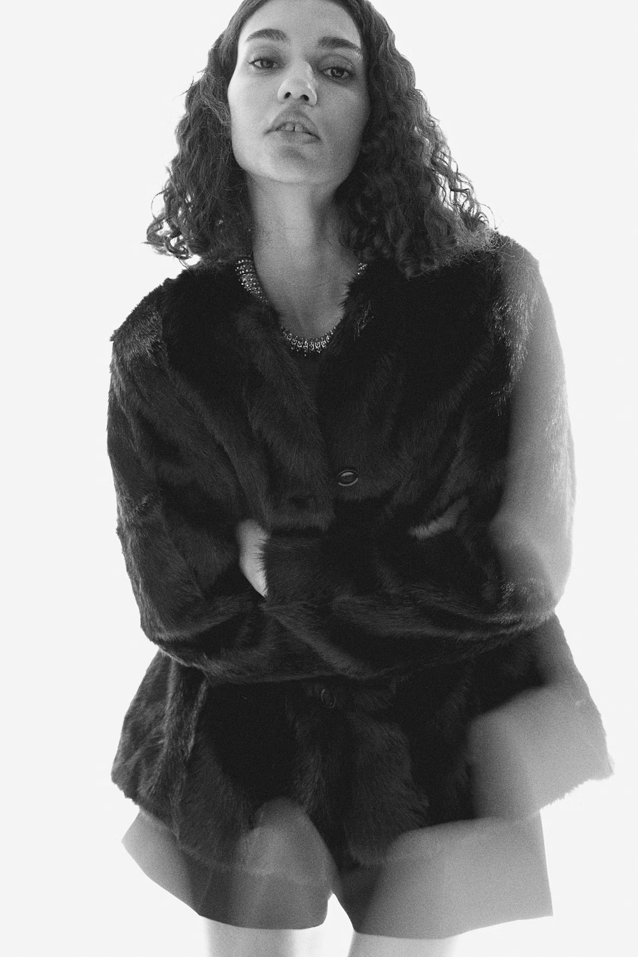 Fluffy jacket - Black - Ladies | H&M GB | H&M (UK, MY, IN, SG, PH, TW, HK)