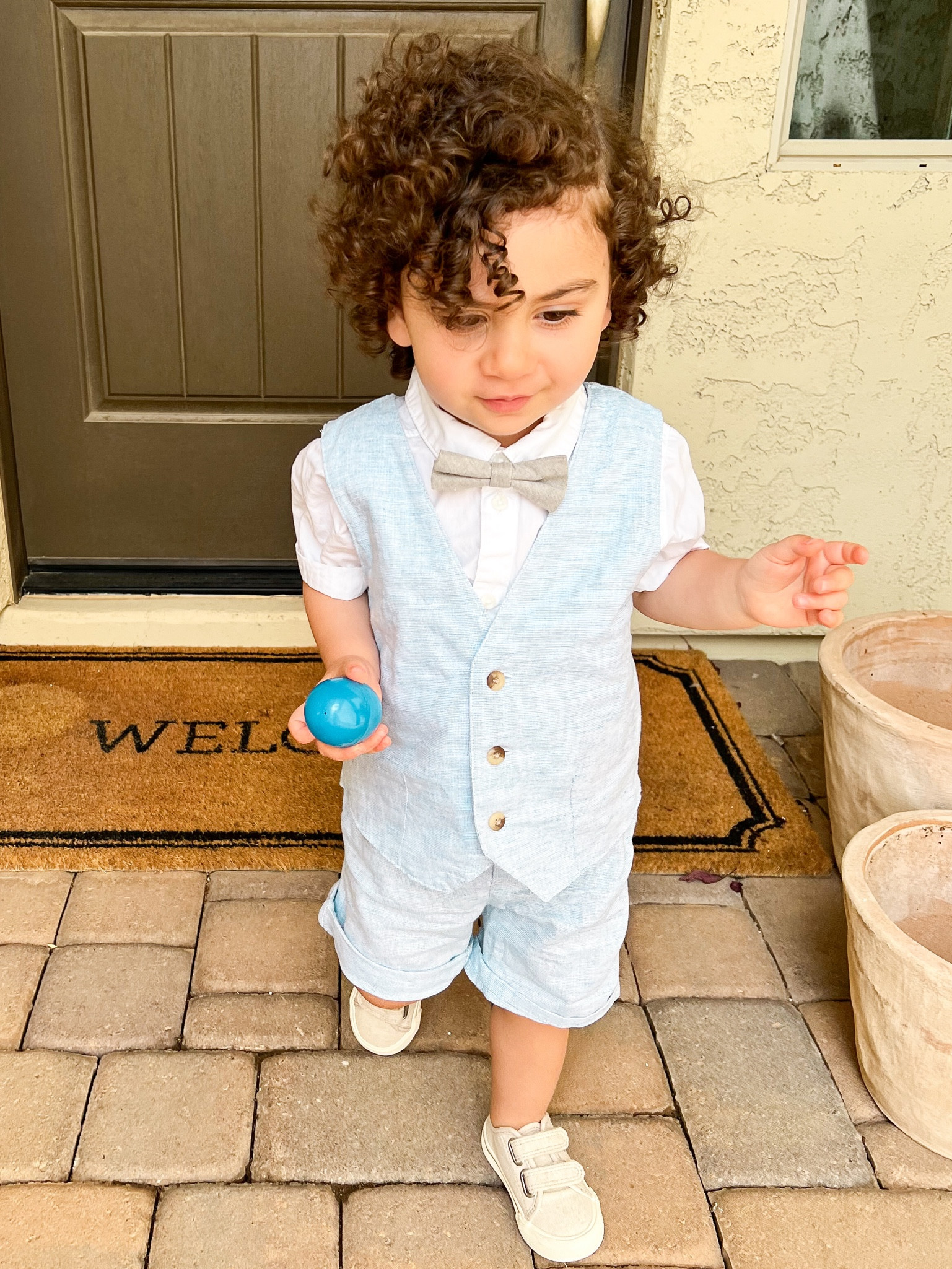 Toddler outfit ideas🤍 wears 2T (sold out in blue) available in neutral. 

perfect for baptism, birthday shoot, family photos, cakesmash, etc. 

#toddleroutfits #babyboyoutfits #toddlerkids #hmkids #hmbaby #babyboysets #toddlersets #toddlerspringstyle #baptismpoutfits #familyphotos #birthdayoutfits #cakesmashoutfits #cakesmash #easteroutfits 

#LTKfindsunder50 #LTKkids #LTKbaby