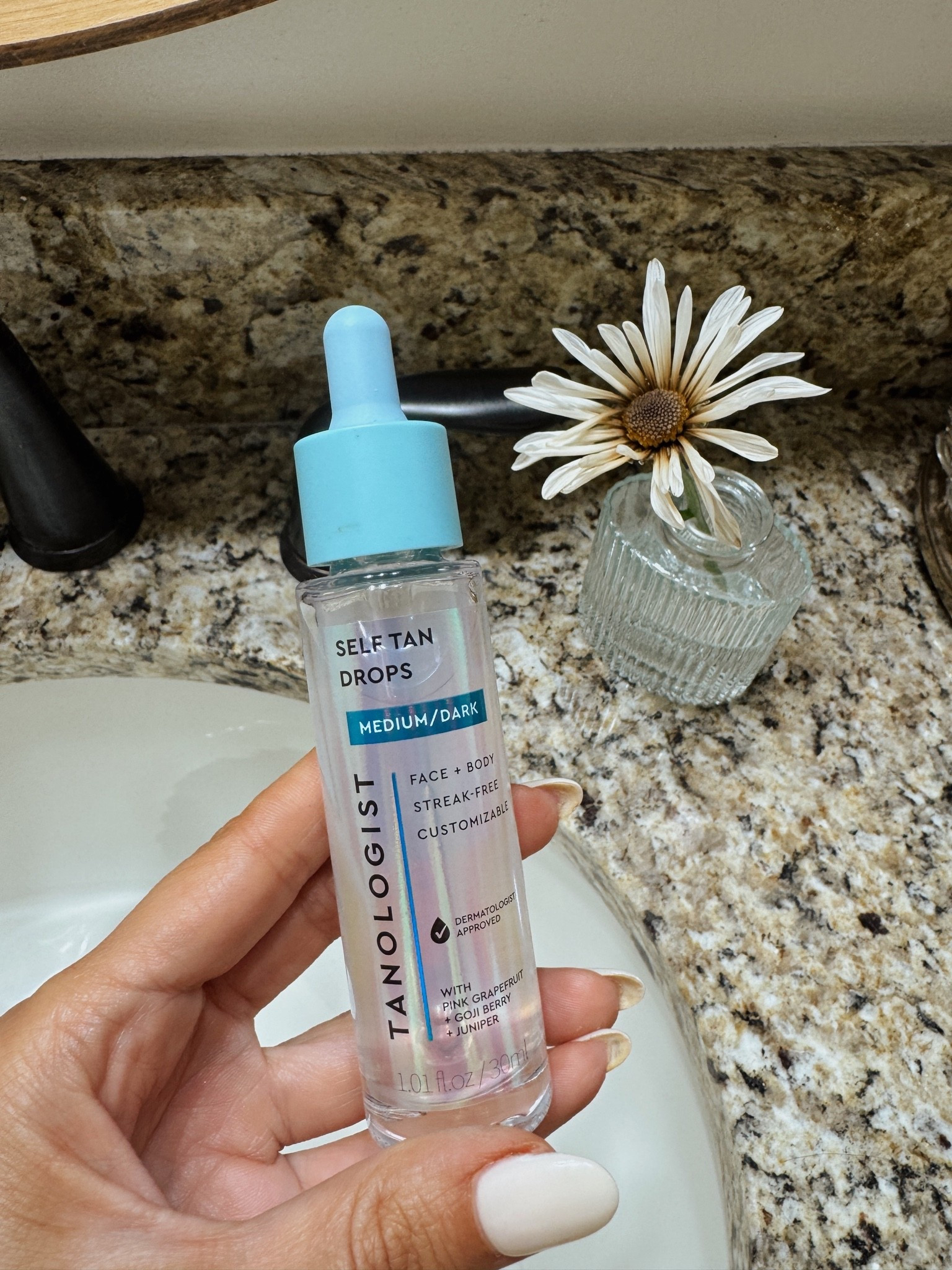 The best face tanning drops. So affordable and I just add a few drops to my moisturizer at night