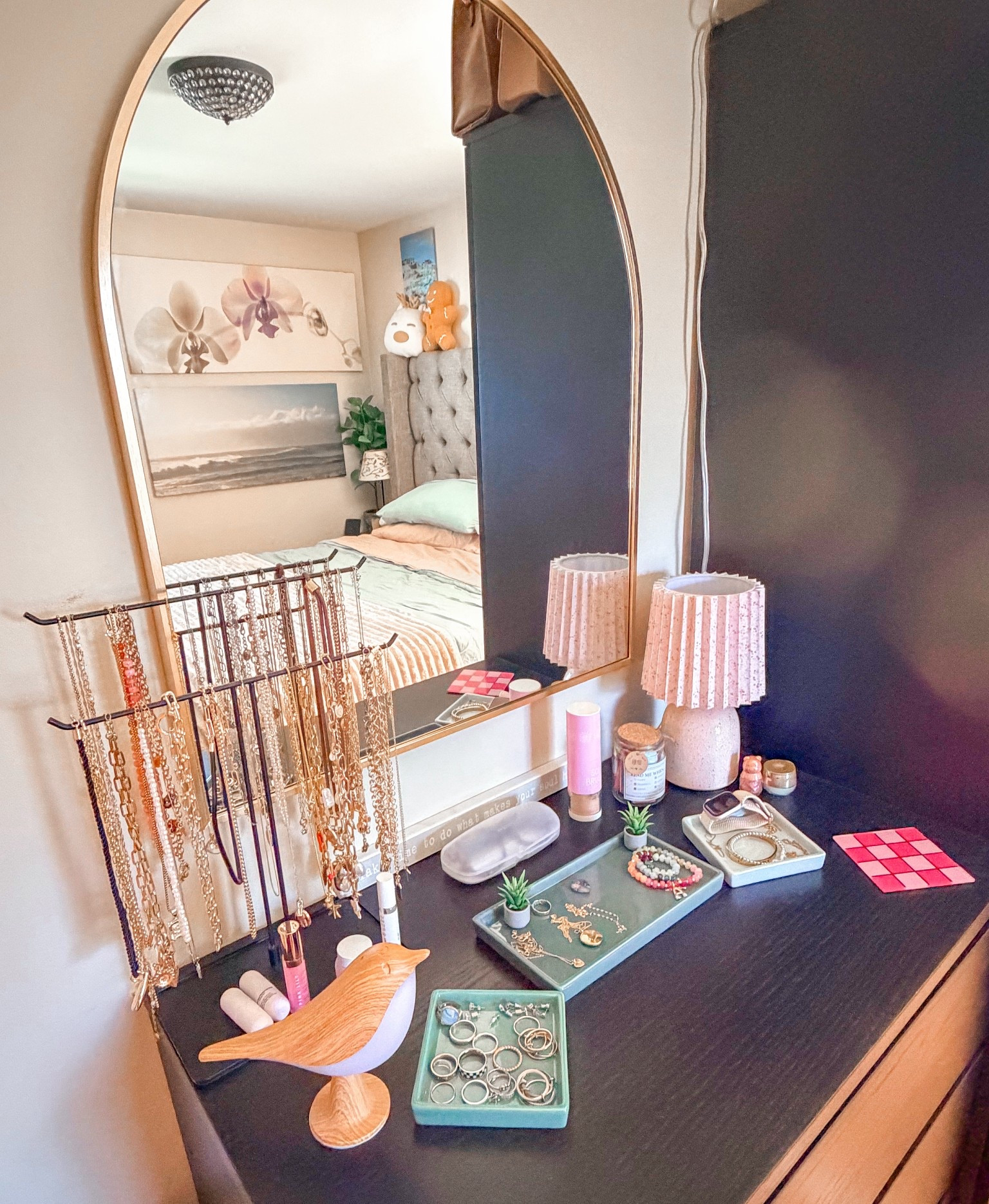 loving my little corner to get ready in the morning. 



#LTKmorningroutine #LTKselfcare #LTKHome