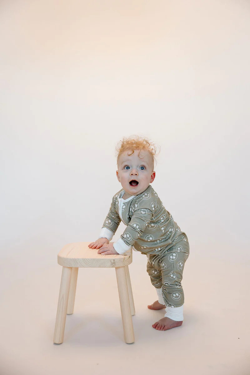 Sage Smiley Zipper Romper | Kinderlein