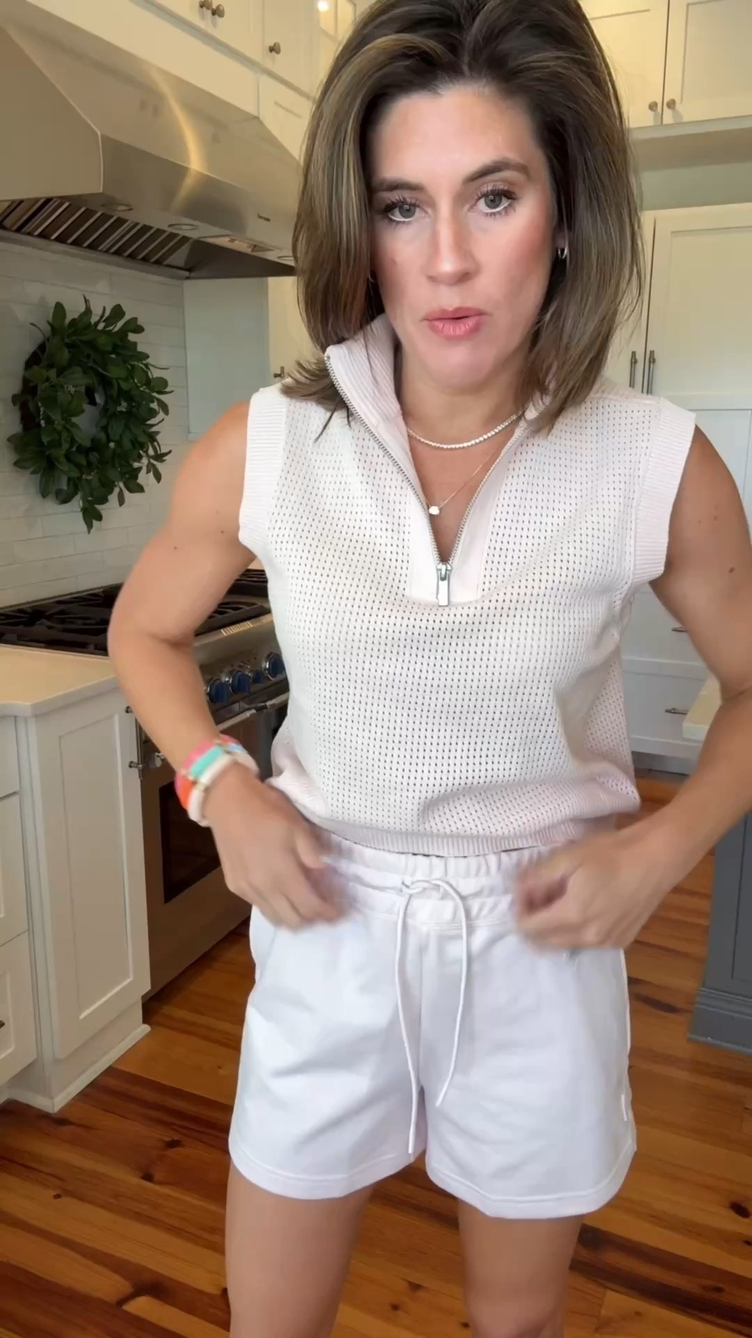 Loving this set from @kohls

The way that collar sits is so perfect and I’m loving the pale pink! Runs TTS 

#kohls #kohlspartner 