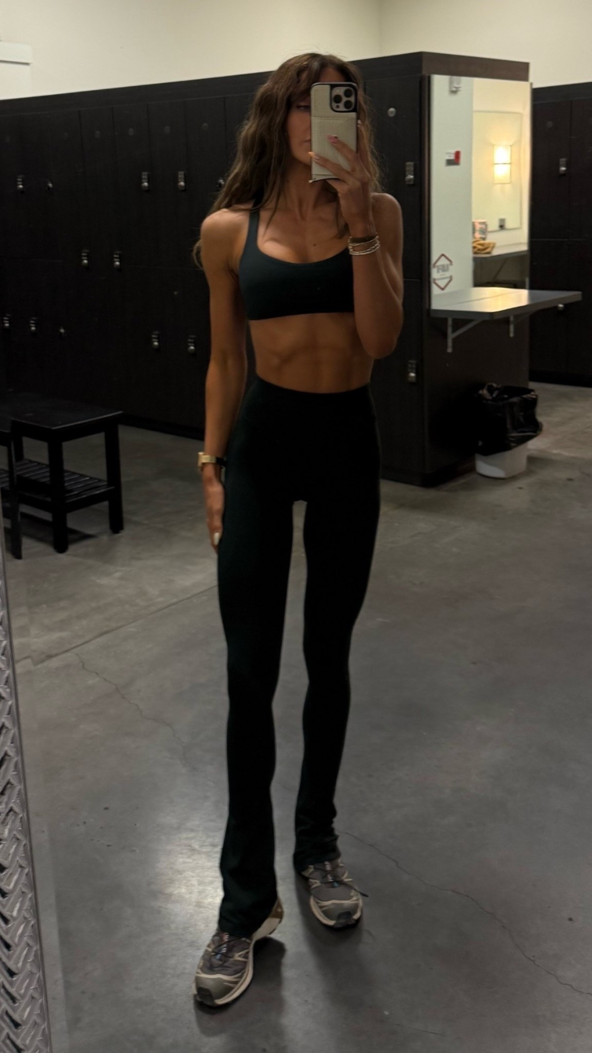 Mini flares on sale!!

Size 0

#LTKActive