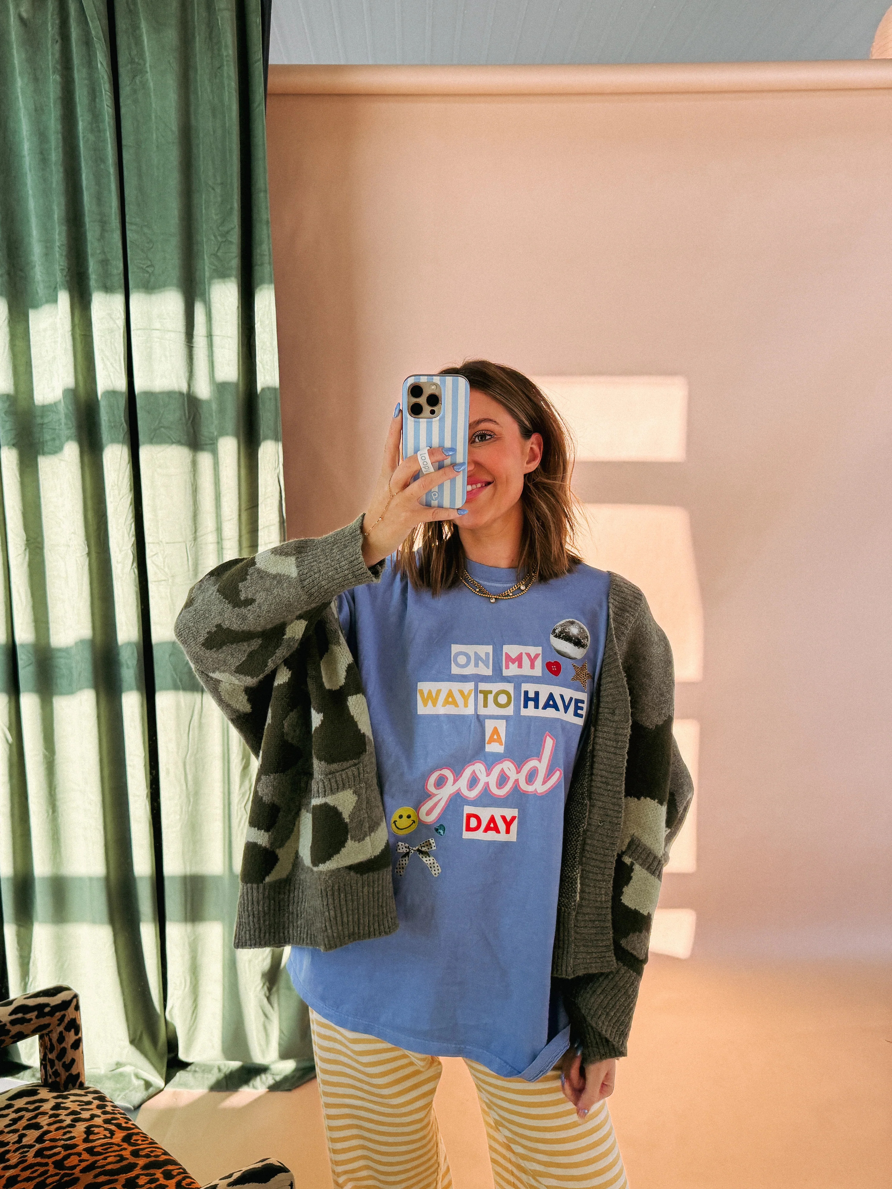 ETTA OG | on my way to a good day graphic tee | Etta+East