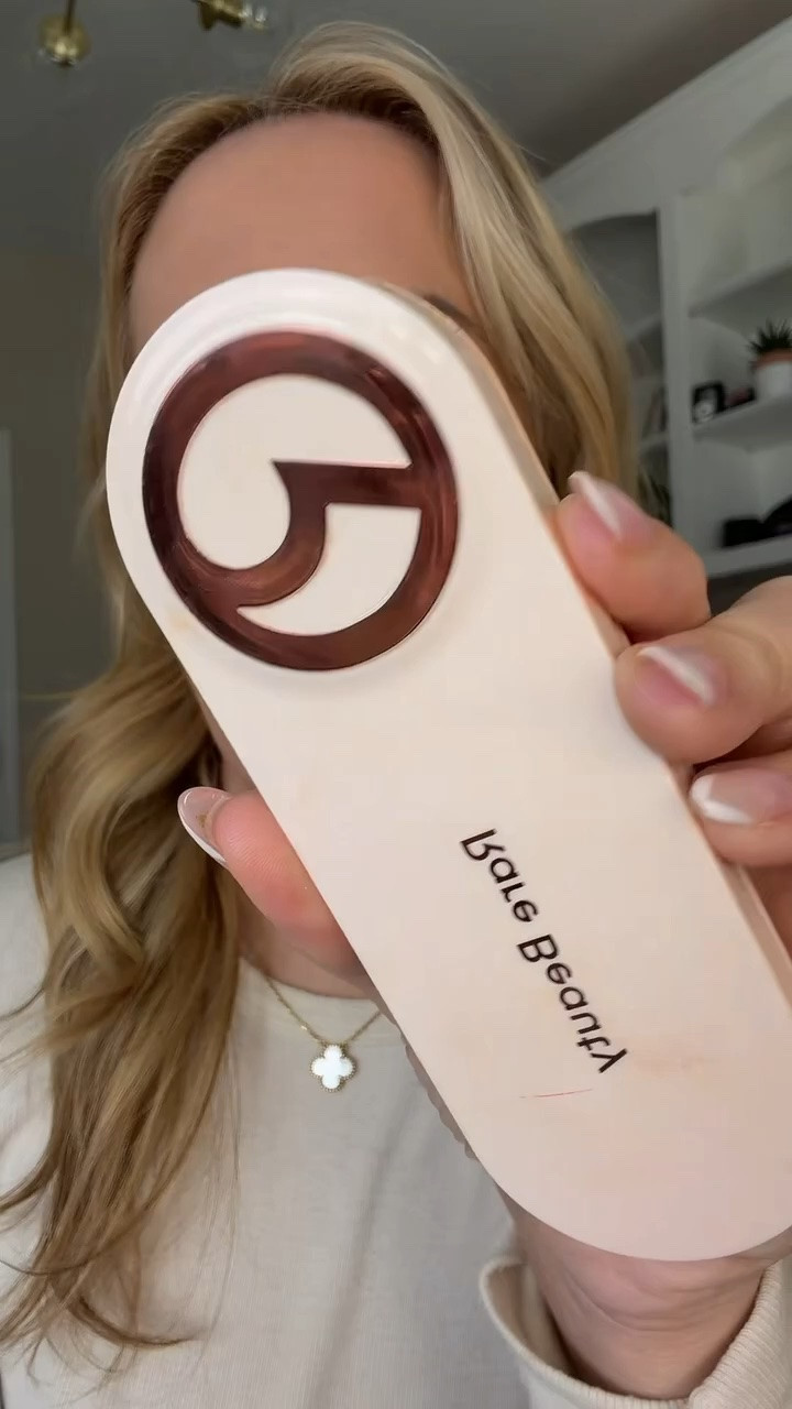 Love this palette from Rare Beauty!