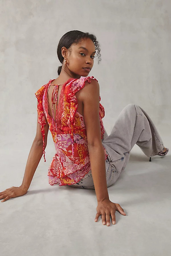 Kimchi Blue Jenny Printed Asymmetrical Blouse | Urban Outfitters (US and RoW)