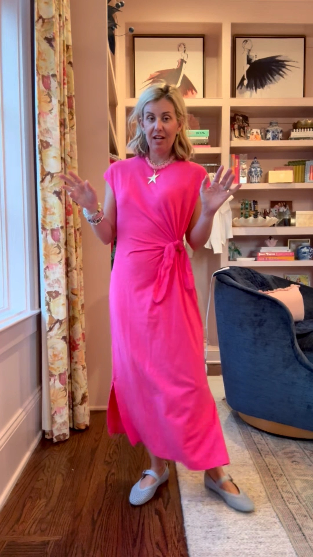 Walmart for the WIN! This t-shirt dress is amazing and so flattering! 
Dress - xs 
Flats - 7.5 (sized half down) 


#LTKgrwm #LTKmomlife #LTKOver40