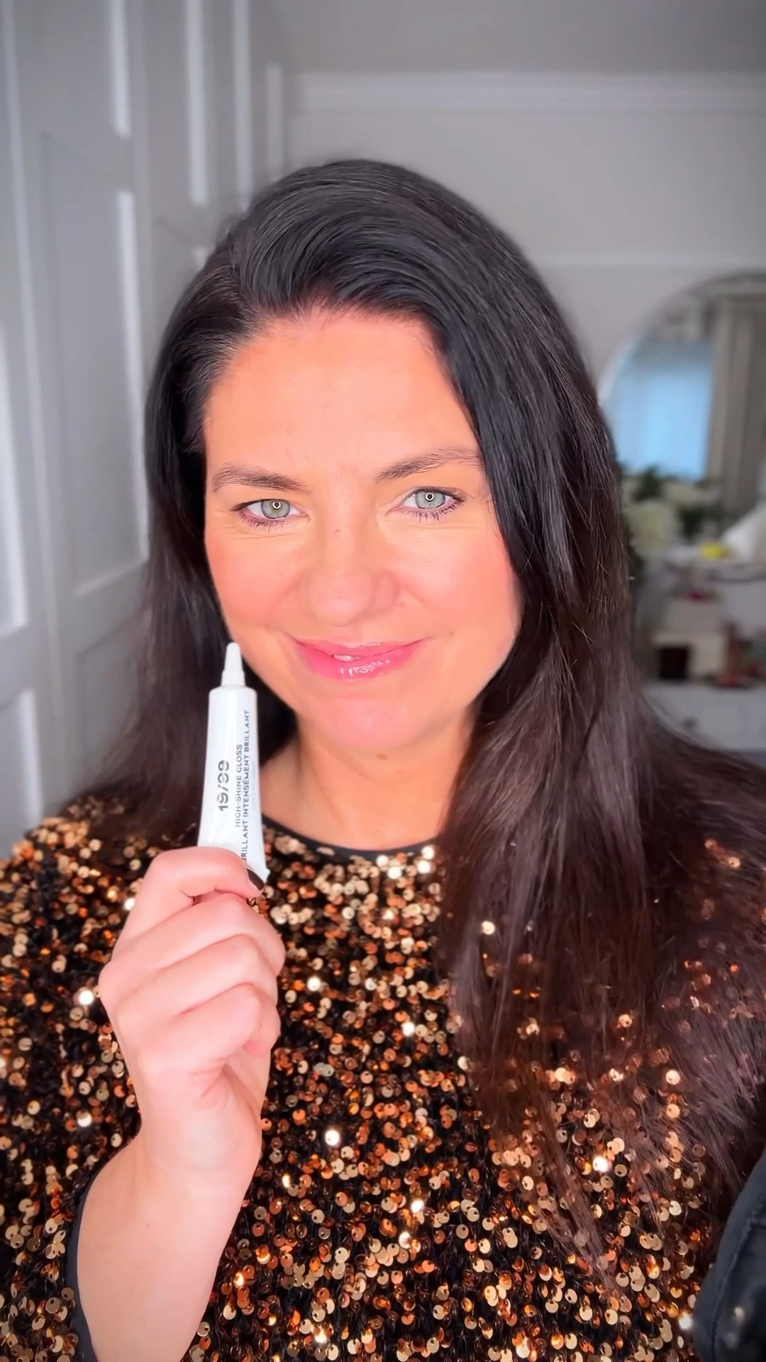 Who remembers wearing Lip Glass in the 90s & 00s! It was so sticky you could trap flies with it 🤣  Well this is a new version from @1999.beauty that you’re going to love. It’s high shine AND multi use for lips eyes, cheeks and wherever you want a glossy finish. Loaded with ceramides for hydration & plumping & it’s long-lasting. Vegan & cruelty free too. I’ll@link it in my stories for you. What was your favourite makeup product back in the day? 

#lipgloss #makeup #beauty #midlifemakeup #90s #1999

#LTKbeauty #LTKCyberWeek #LTKover50style