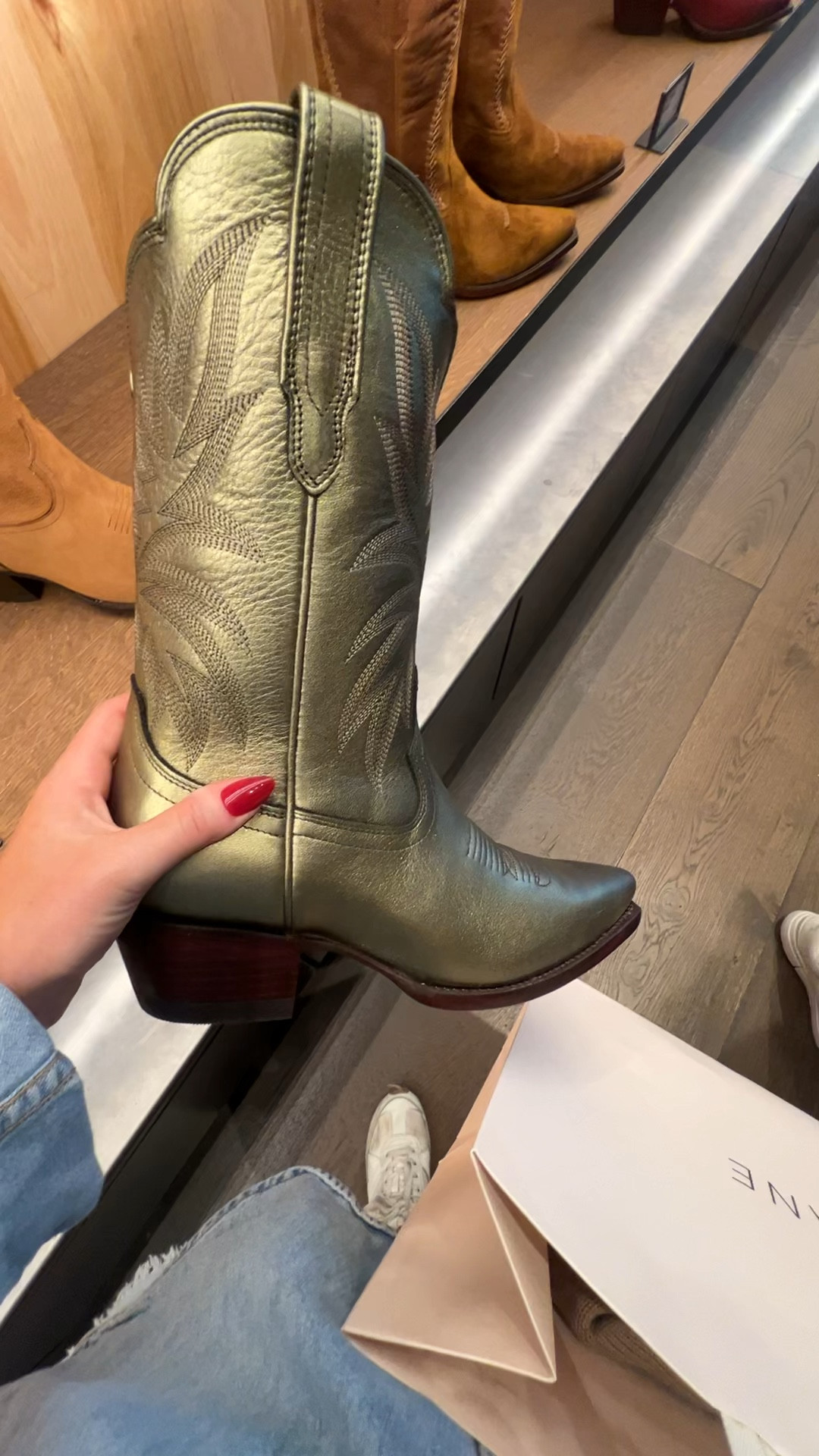 how stunning are these metallic green tecovas?! for the cowgirl that wants to make a statement in boots built to last - these Tecovas Sadie’s are stunning! They also come in so many colors. I think this could be an unexpected fall win! 

#LTKShoeCrush #LTKStyleTip #LTKGiftGuide