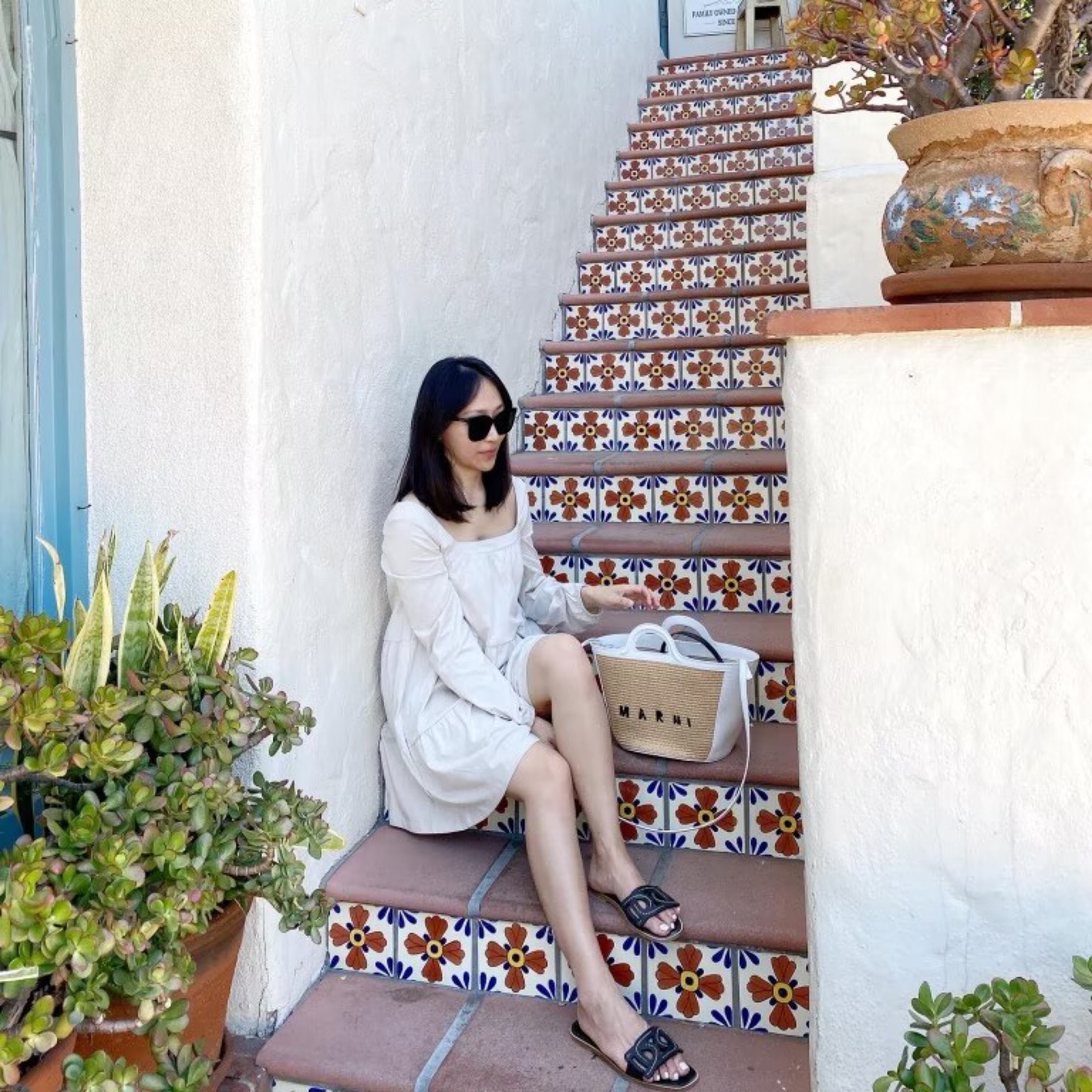 Tod’s leather logo strap sandals, Tod’s新季鏈條拖鞋配色很好看, 打7折是下手好時機, 皮革穿ㄧ陣字會鬆ㄧ些, 介於半碼腳窄瘦要降碼。我有買上ㄧ季全黑版本,  好穿百搭,  搭牛仔褲也好看
#LTKtaiwan #LTKasia

#LTKitbag #LTKstyletip