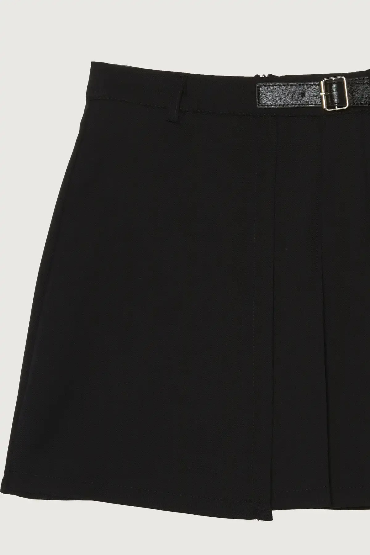 PLEATED MINI SKIRT WITH SIDE BELT | OAK + FORT