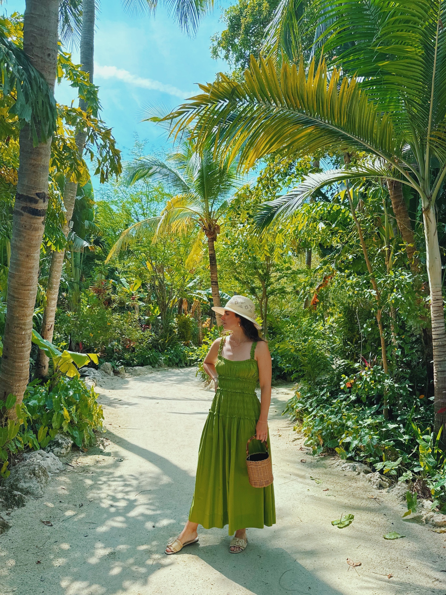 Blending in 

#LTKSeasonal #LTKtravel #LTKstyletip