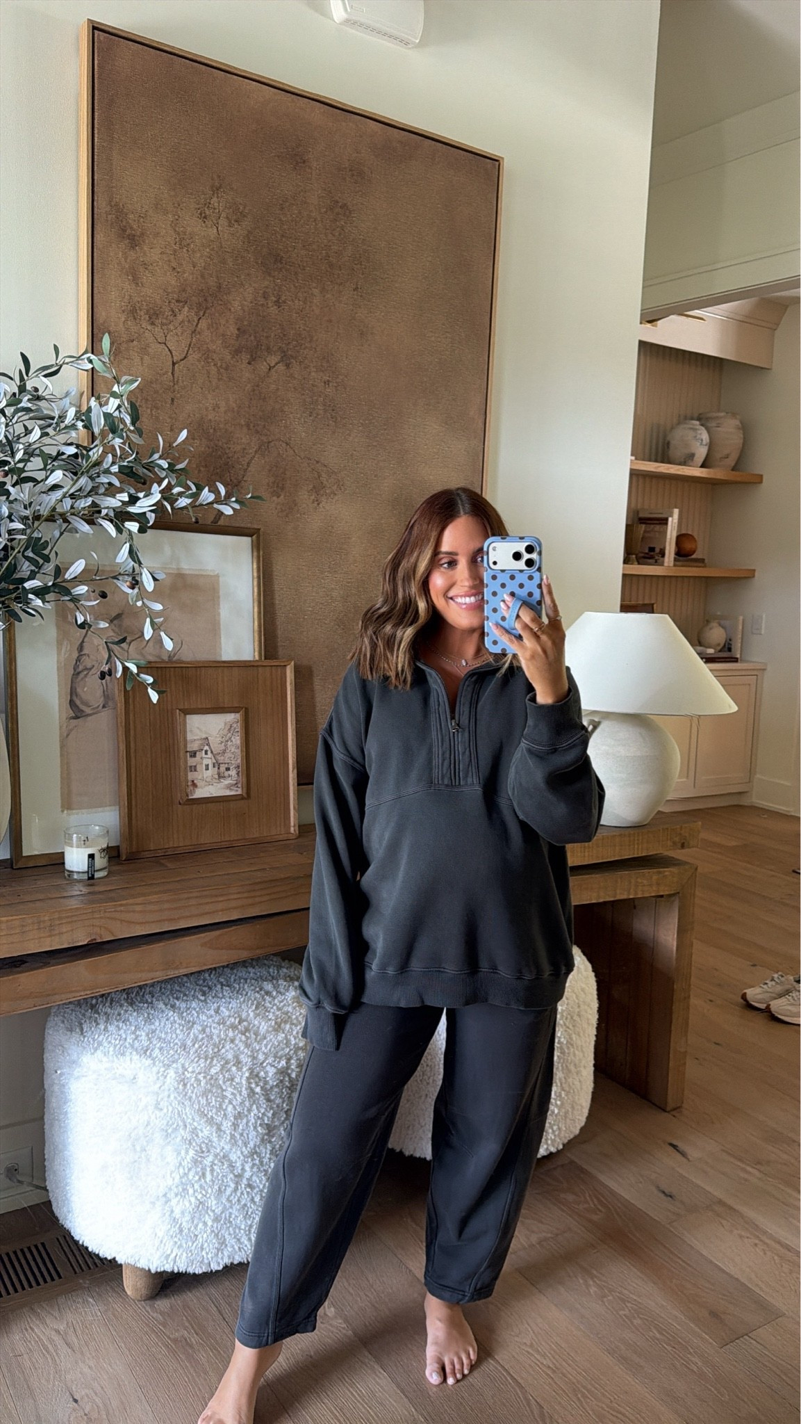 Sharing my recent Aerie order I just got in- almost all on sale for 30% off! I ordered several sets and comfy staples to have for postpartum days. But also all great for comfy travel outfits, school pickup, lounging this fall/winter, etc! 

I’m wearing a size xs + xs short in this set here- color is ‘smoked gray’

#LTKBump #LTKSaleAlert #LTKActive
