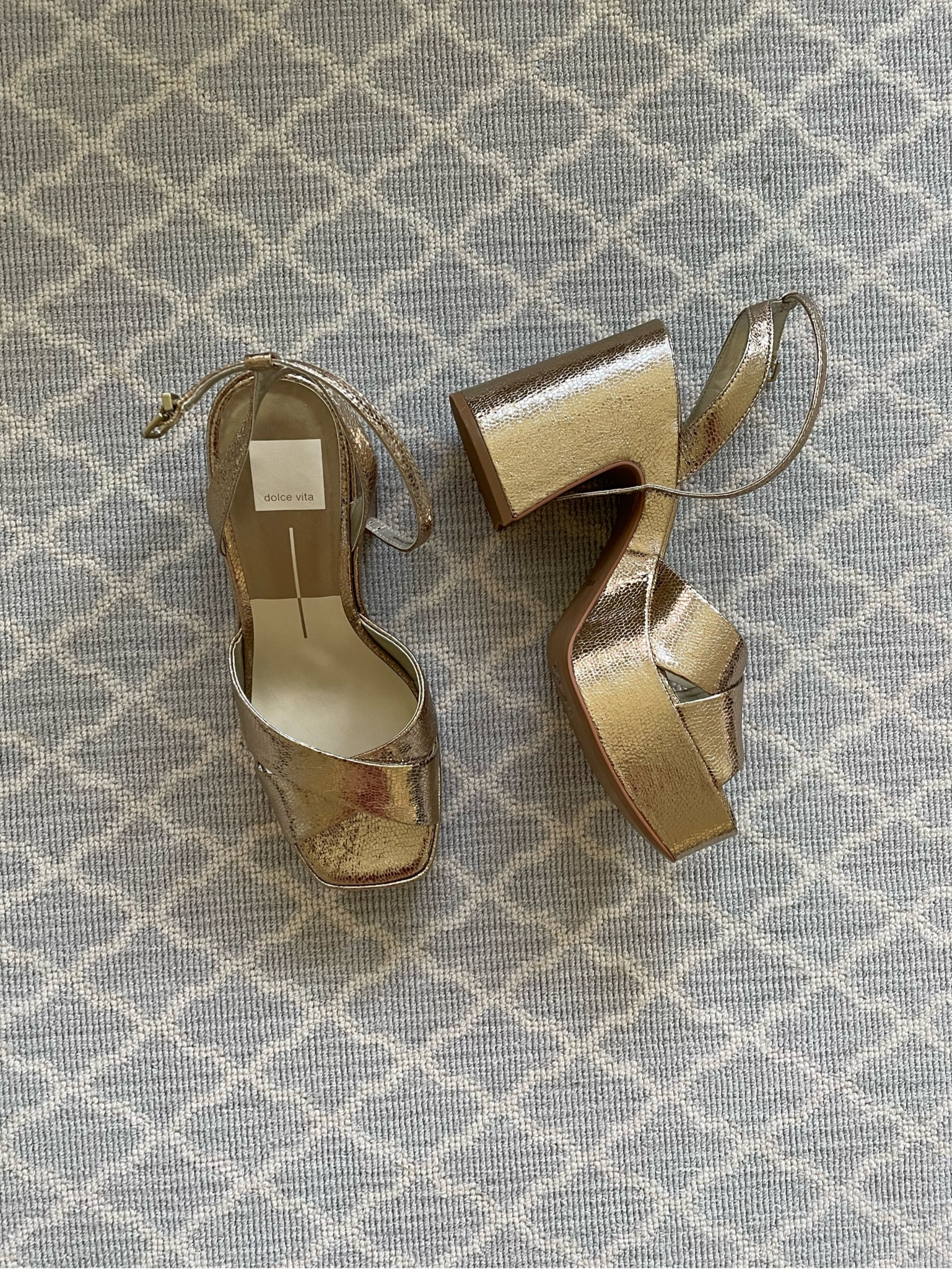 Party platforms 

#LTKshoecrush