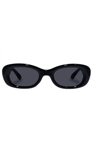 Favorite Calisto in Black & Smoke Mono

              
    
        
        
            Favorit... | Revolve Clothing (Global)