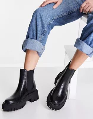 schuh Avelina leather chunky chelsea boots in black | ASOS (Global)